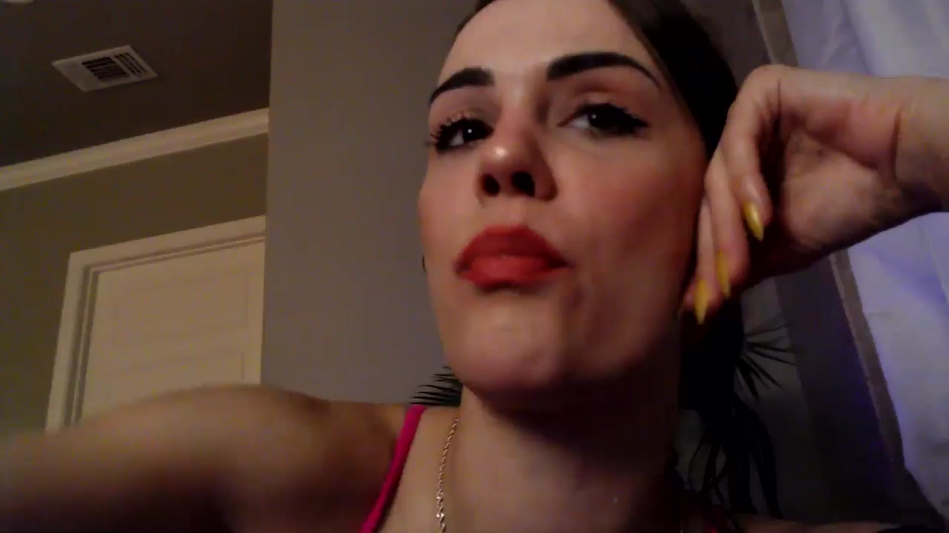 Gallery image thumbnail from HeidiKlumsy's myfreecams stream on, 01/21/2026, 03:23 image 7 of 20