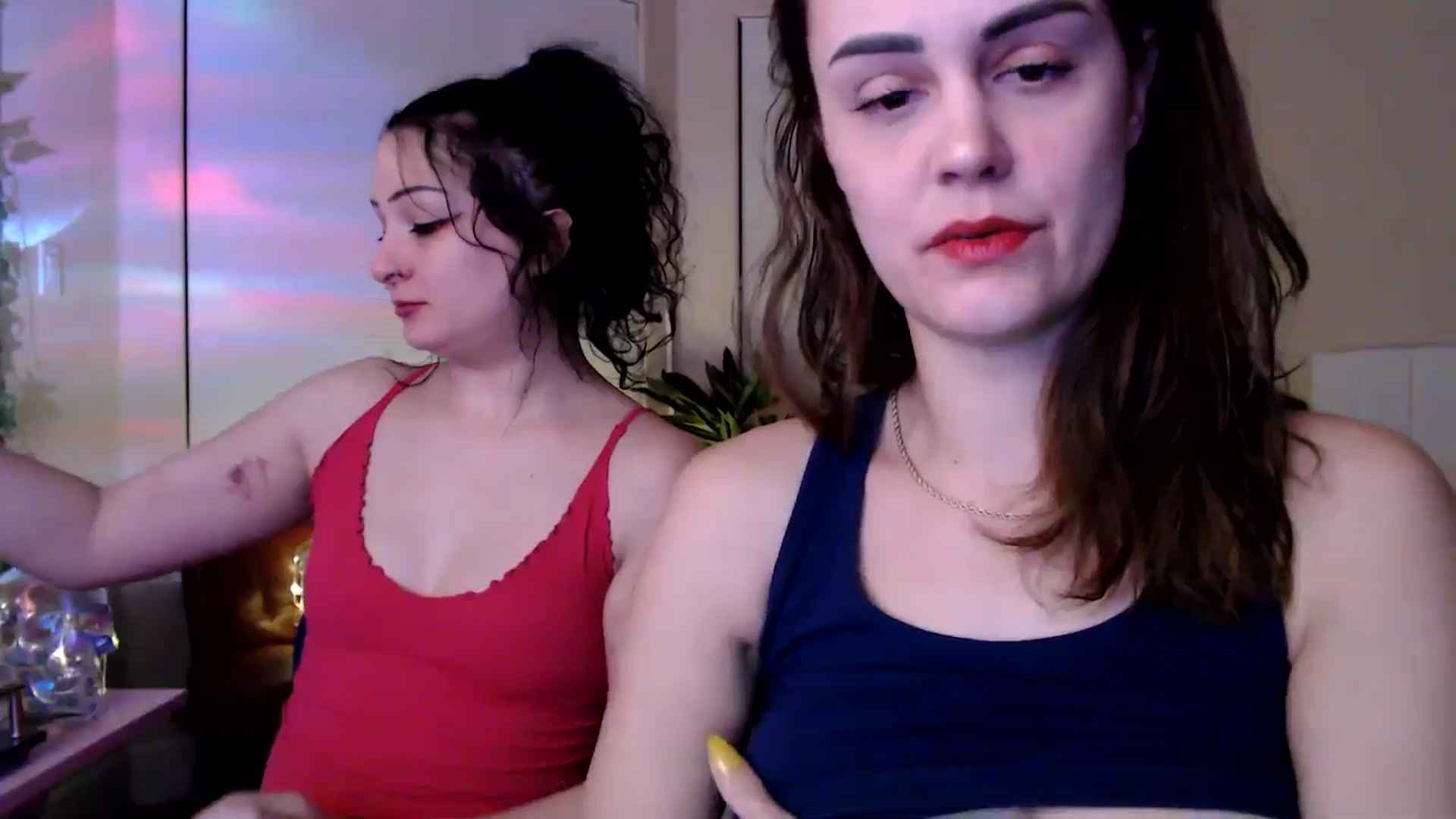 Gallery image thumbnail from HeidiKlumsy's myfreecams stream on, 01/21/2026, 05:59 image 9 of 20