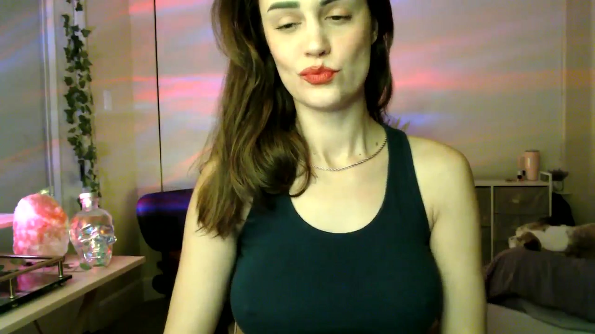 Gallery image thumbnail from HeidiKlumsy's myfreecams stream on, 01/21/2026, 06:50 image 9 of 20