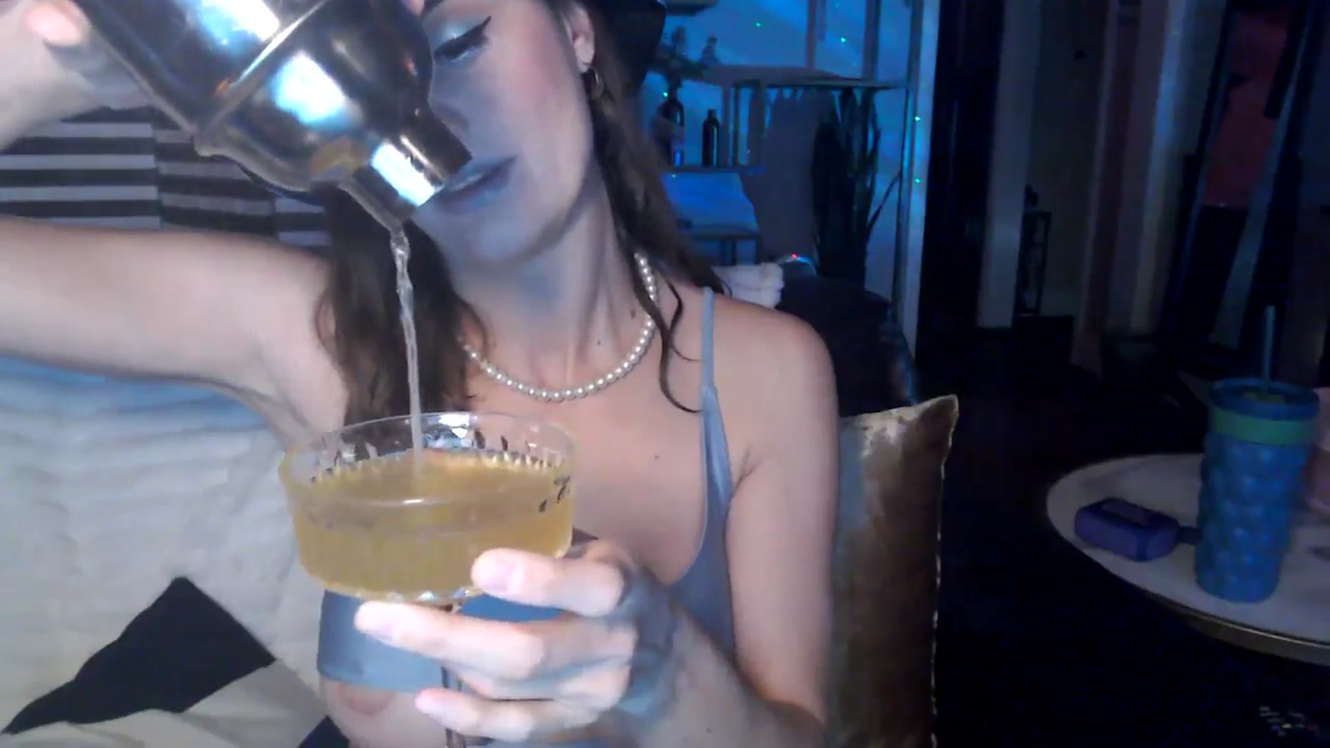 Gallery image thumbnail from HeidiKlumsy's myfreecams stream on, 01/22/2026, 04:32 image 16 of 20