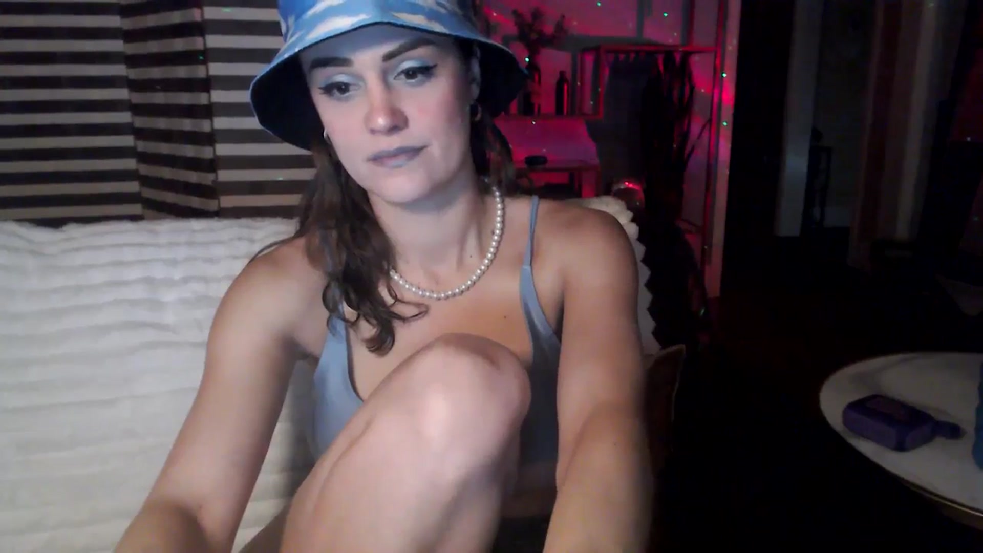 Gallery image thumbnail from HeidiKlumsy's myfreecams stream on, 01/22/2026, 04:32 image 8 of 20