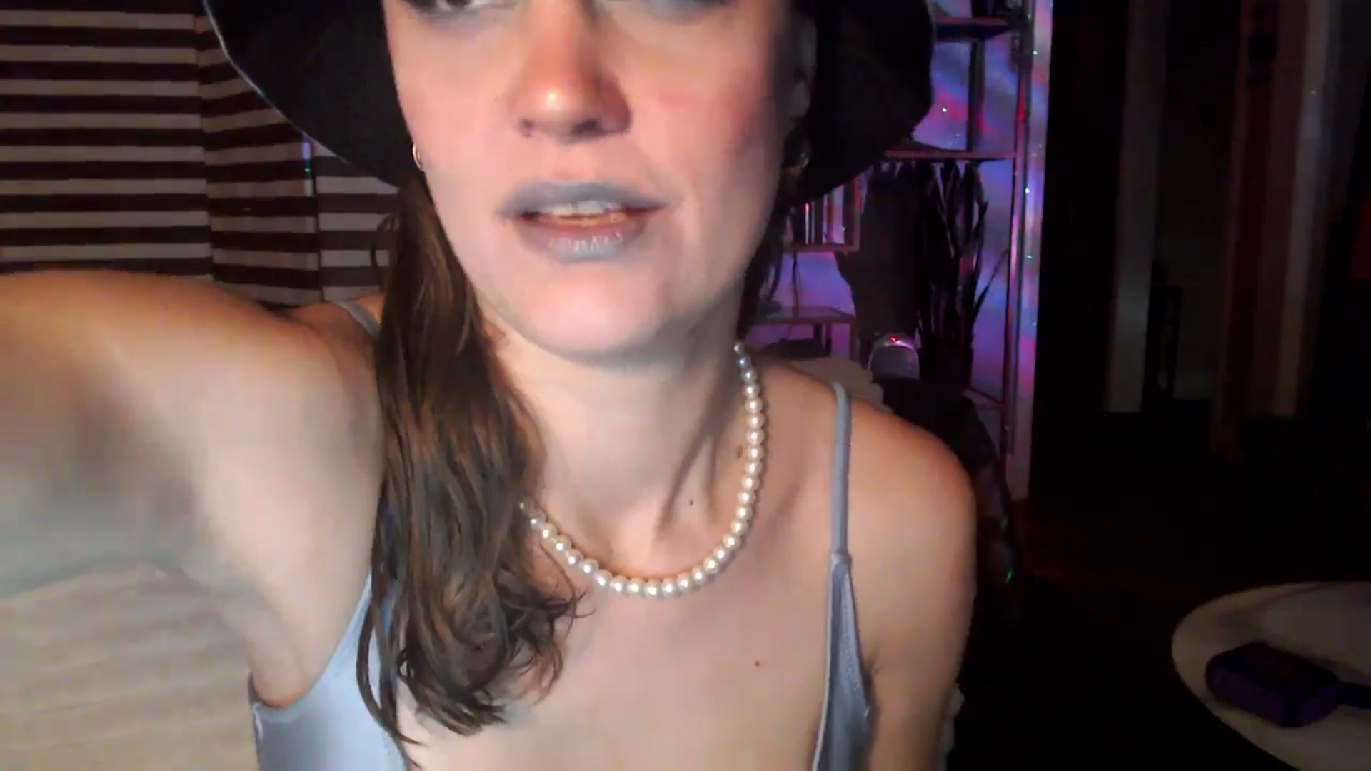 Gallery image thumbnail from HeidiKlumsy's myfreecams stream on, 01/22/2026, 04:32 image 2 of 20
