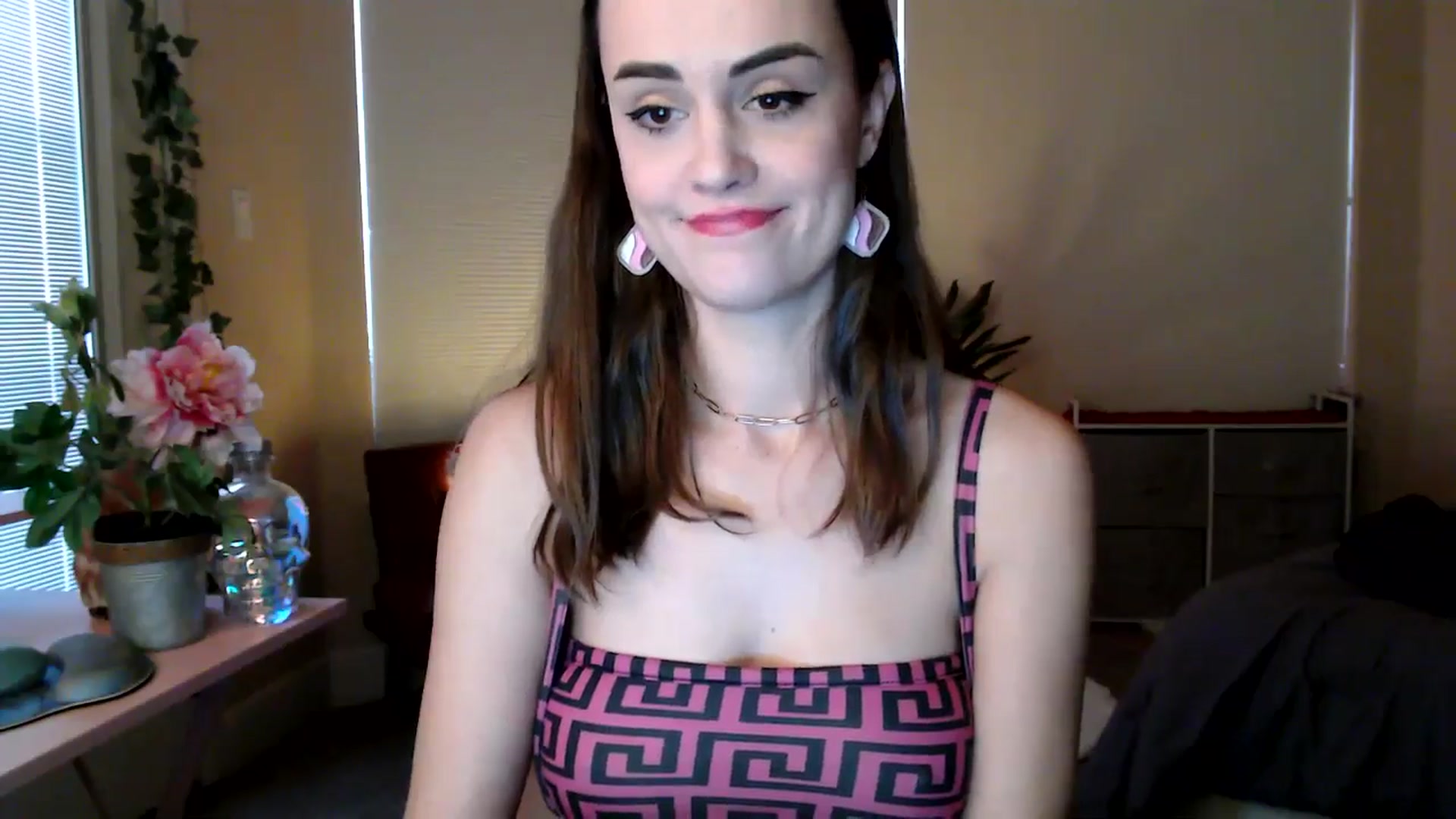 Gallery image thumbnail from HeidiKlumsy's myfreecams stream on, 01/27/2026, 23:52 image 12 of 20
