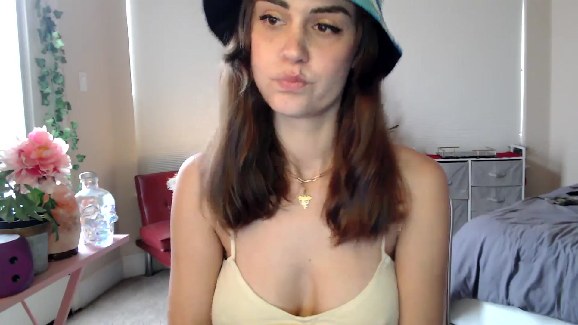 Gallery image thumbnail from HeidiKlumsy's myfreecams stream on, 01/29/2026, 21:14 image 6 of 20