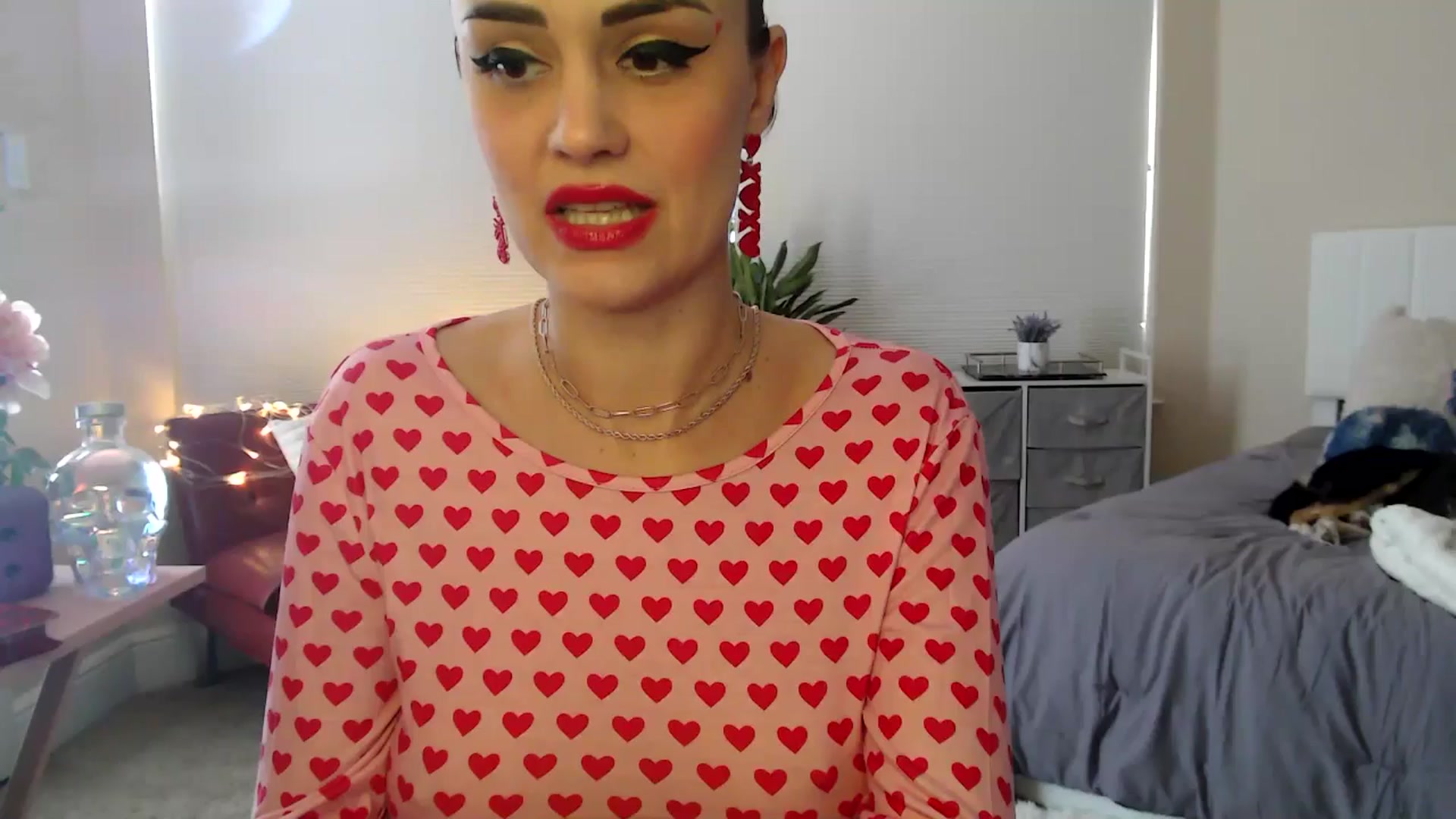 Gallery image thumbnail from HeidiKlumsy's myfreecams stream on, 02/06/2026, 22:04 image 2 of 20
