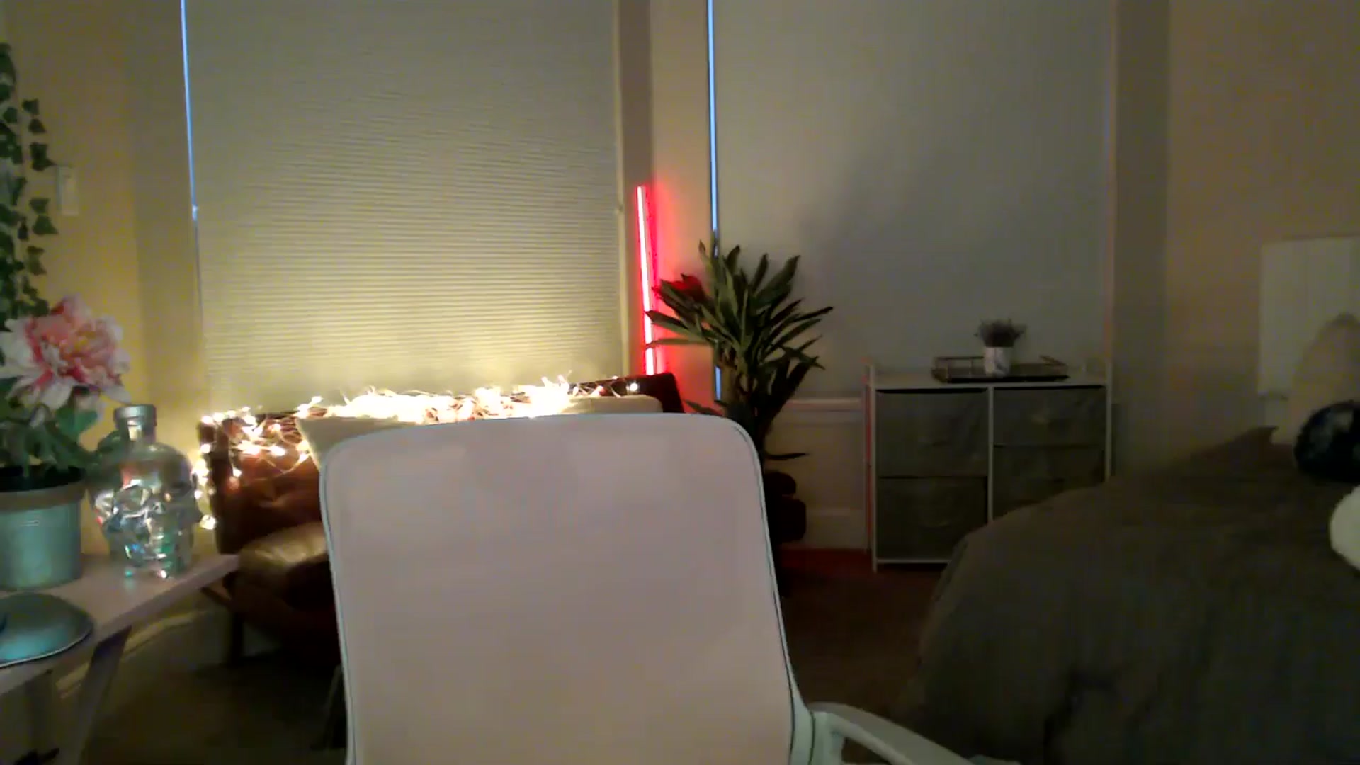 Gallery image thumbnail from HeidiKlumsy's myfreecams stream on, 02/08/2026, 24:27 image 20 of 20