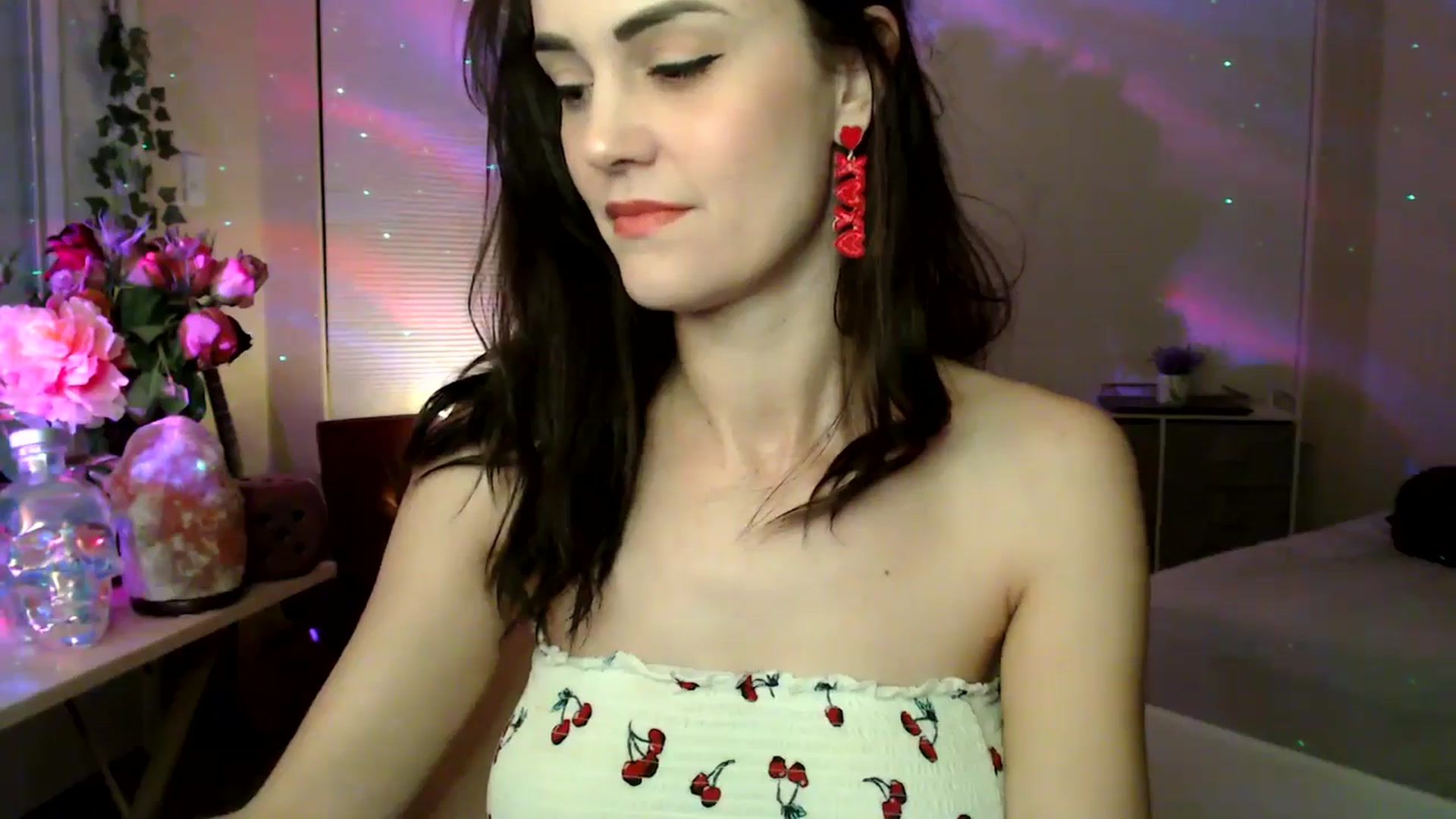 Gallery image thumbnail from HeidiKlumsy's myfreecams stream on, 02/22/2026, 07:29 image 9 of 20