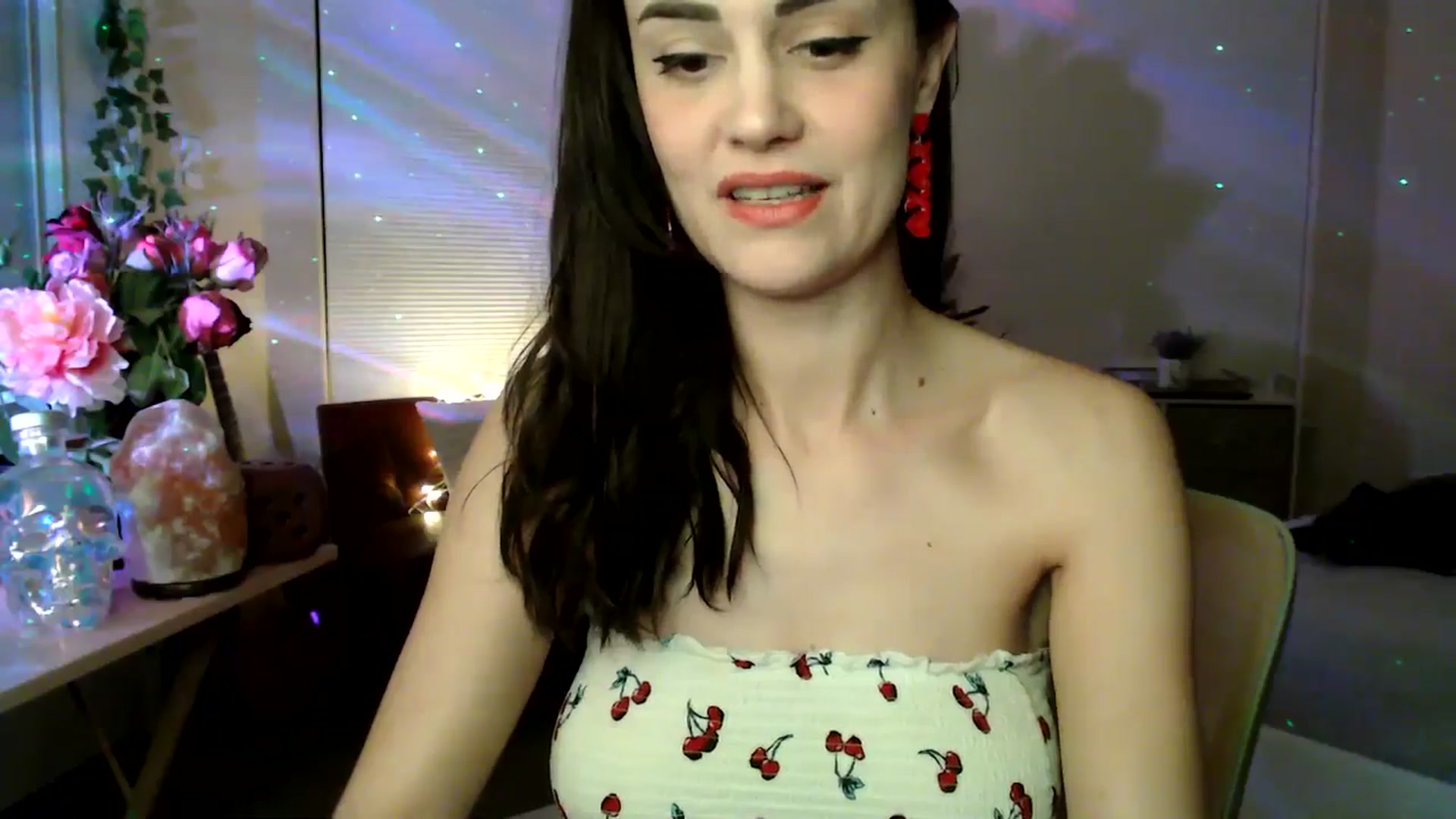 Gallery image thumbnail from HeidiKlumsy's myfreecams stream on, 02/22/2026, 07:29 image 18 of 20