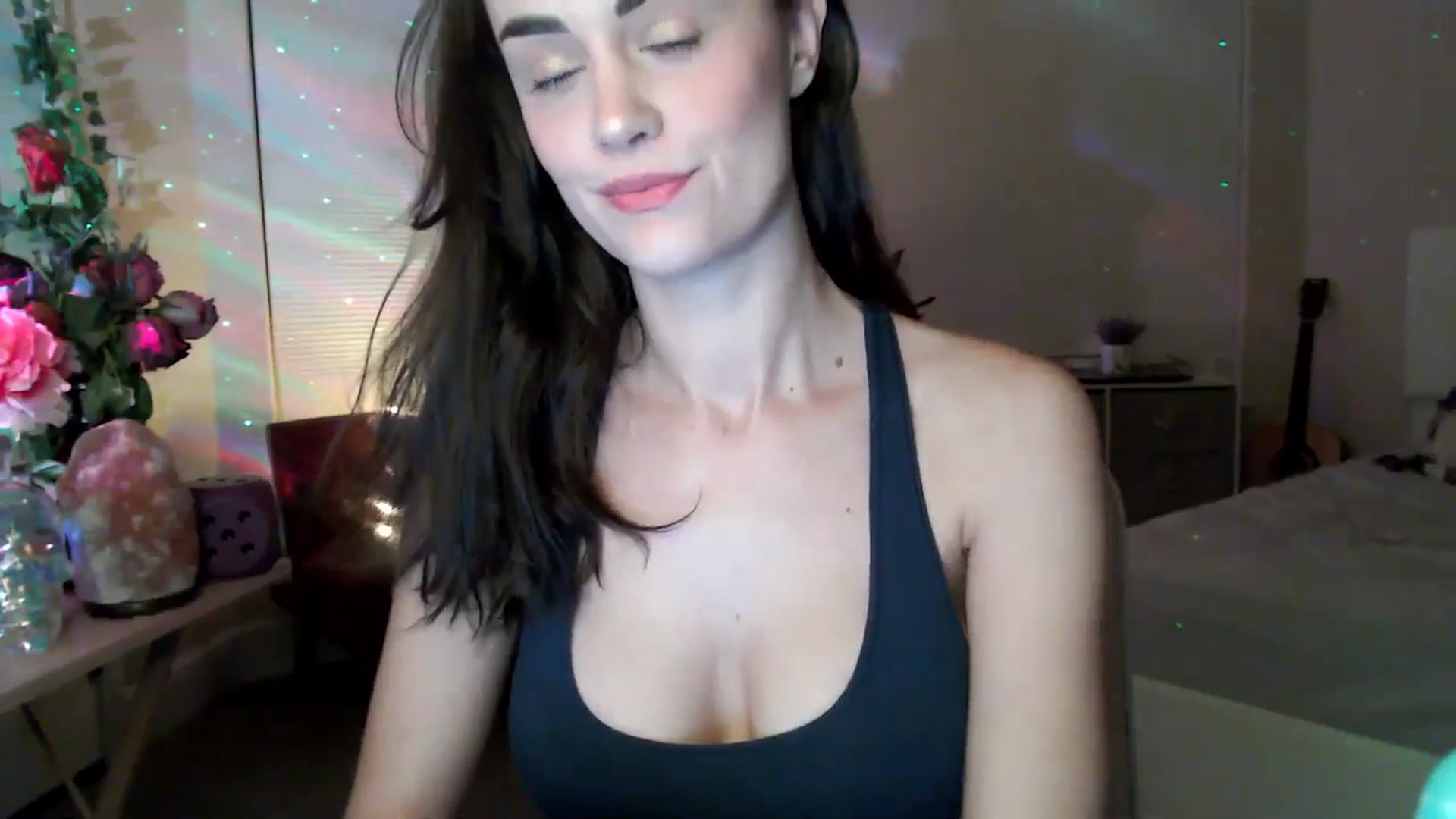 Gallery image thumbnail from HeidiKlumsy's myfreecams stream on, 02/24/2026, 02:14 image 2 of 20