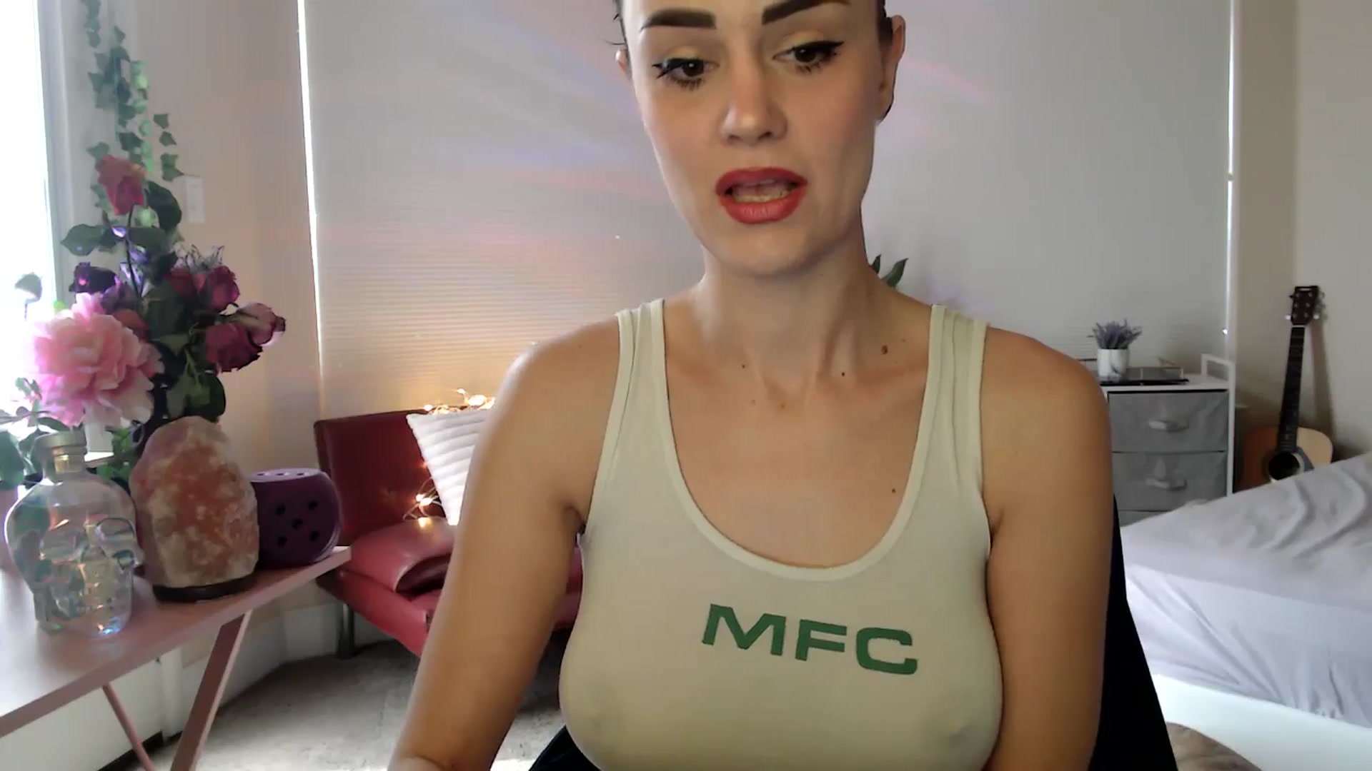 Gallery image thumbnail from HeidiKlumsy's myfreecams stream on, 02/24/2026, 19:16 image 14 of 20