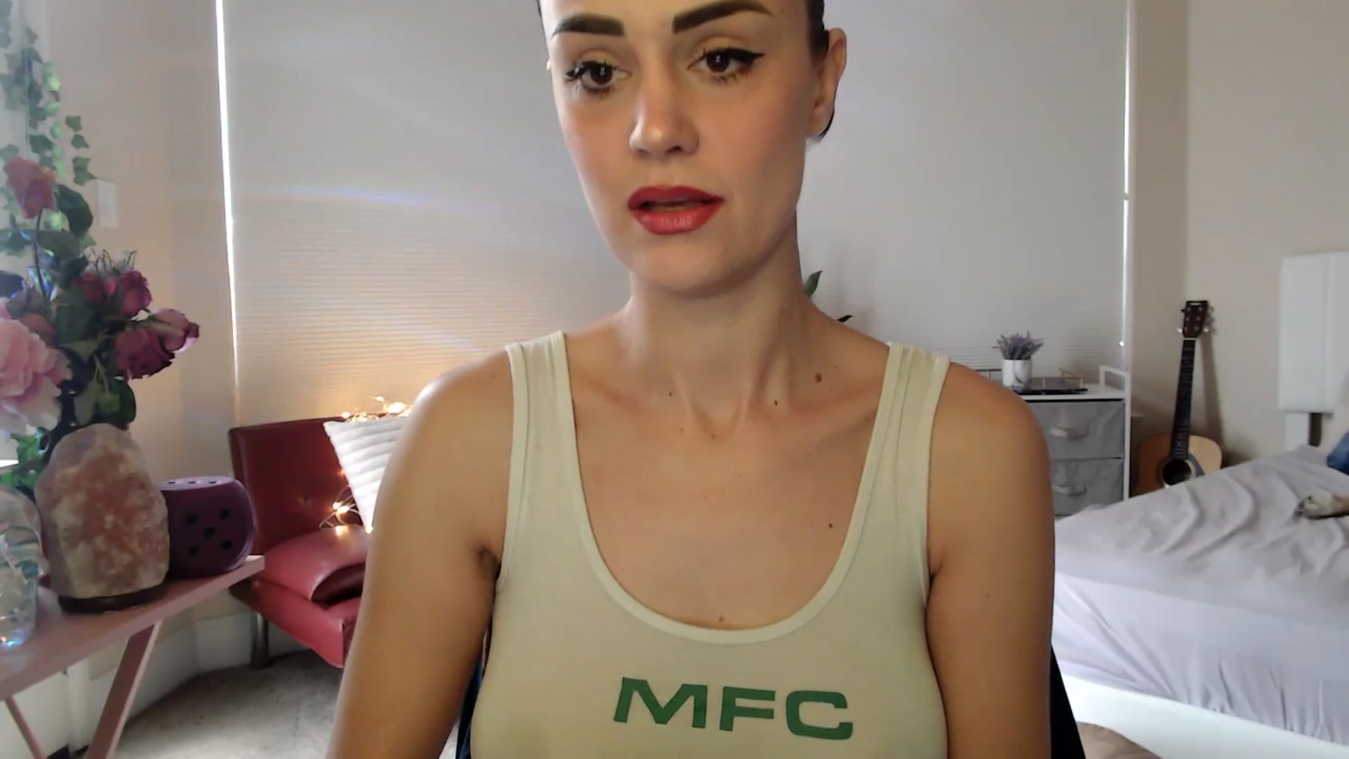 Gallery image thumbnail from HeidiKlumsy's myfreecams stream on, 02/24/2026, 19:16 image 9 of 20