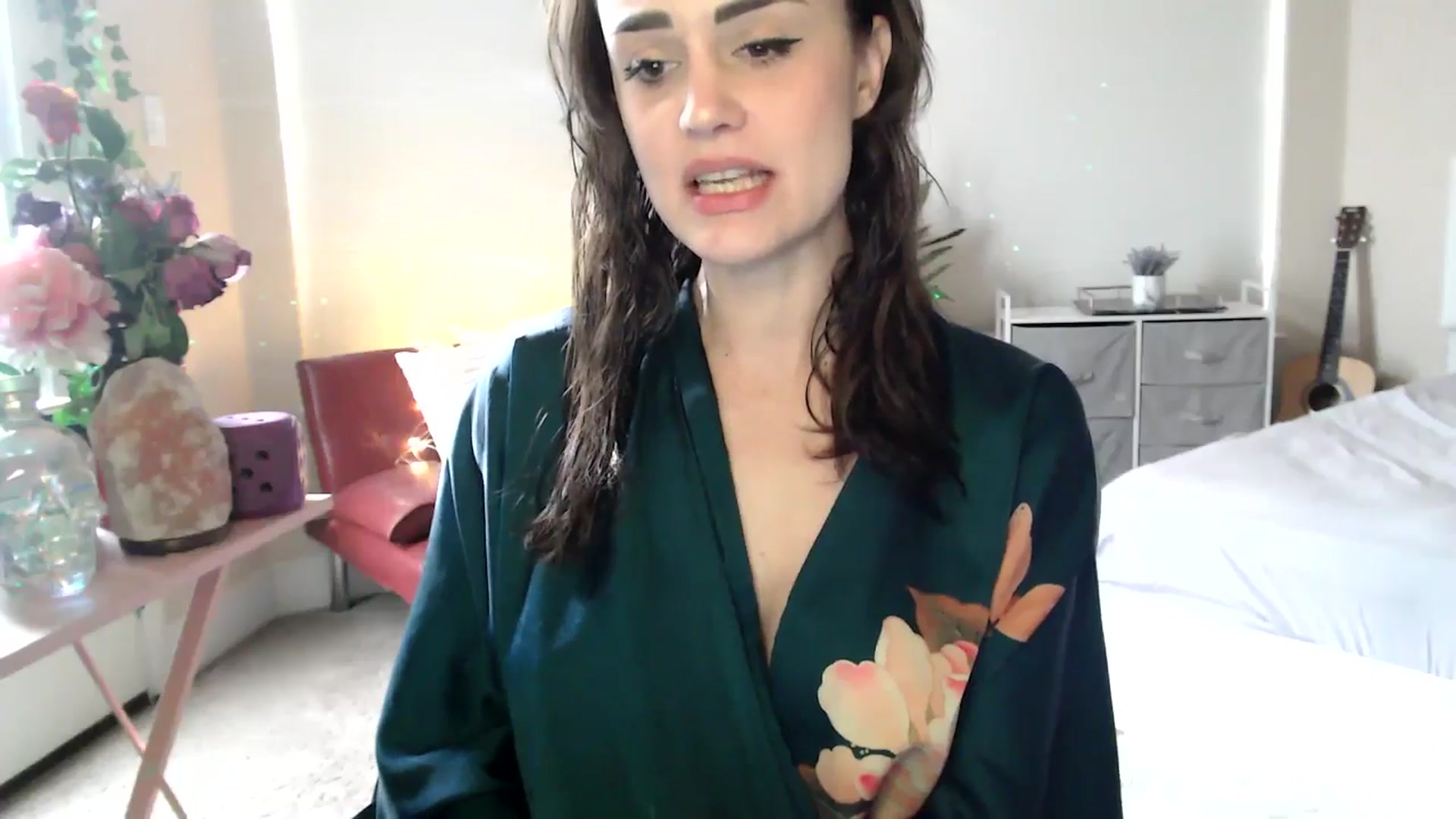 Gallery image thumbnail from HeidiKlumsy's myfreecams stream on, 02/24/2026, 21:50 image 10 of 20