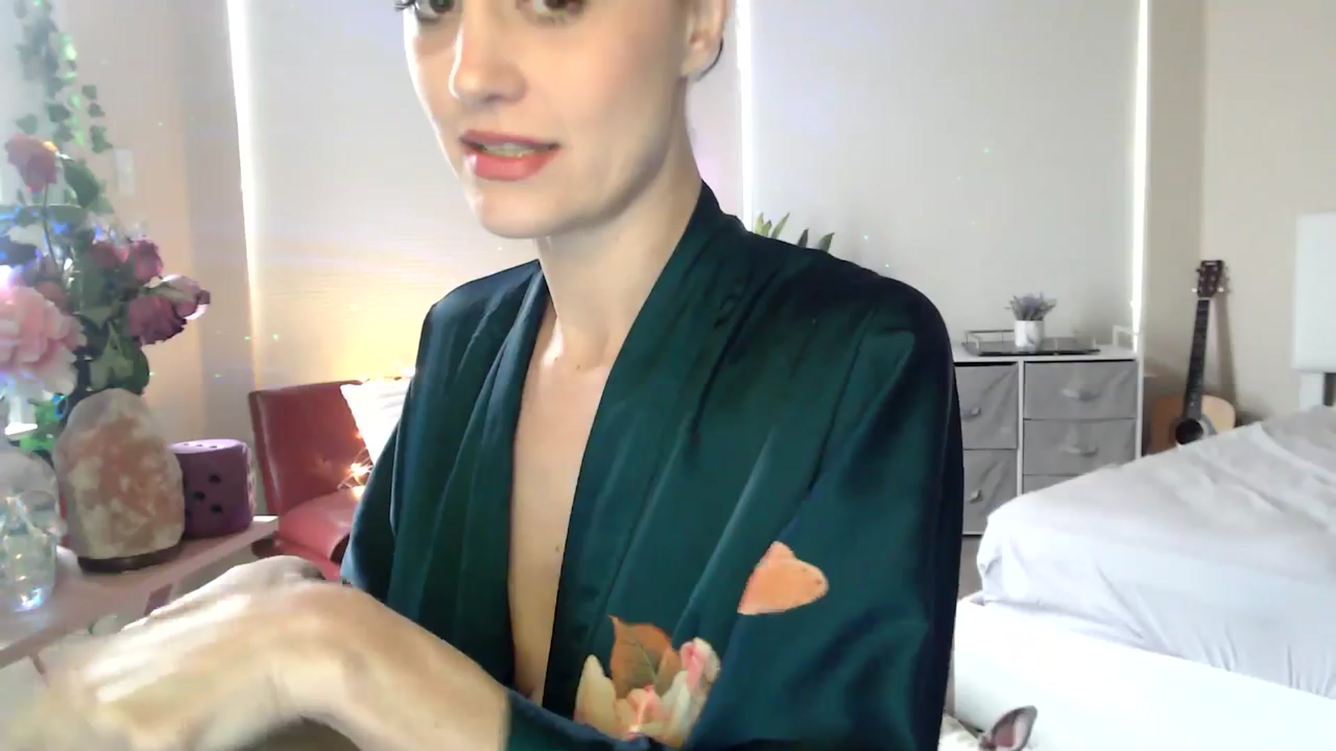 Gallery image thumbnail from HeidiKlumsy's myfreecams stream on, 02/24/2026, 21:50 image 2 of 20