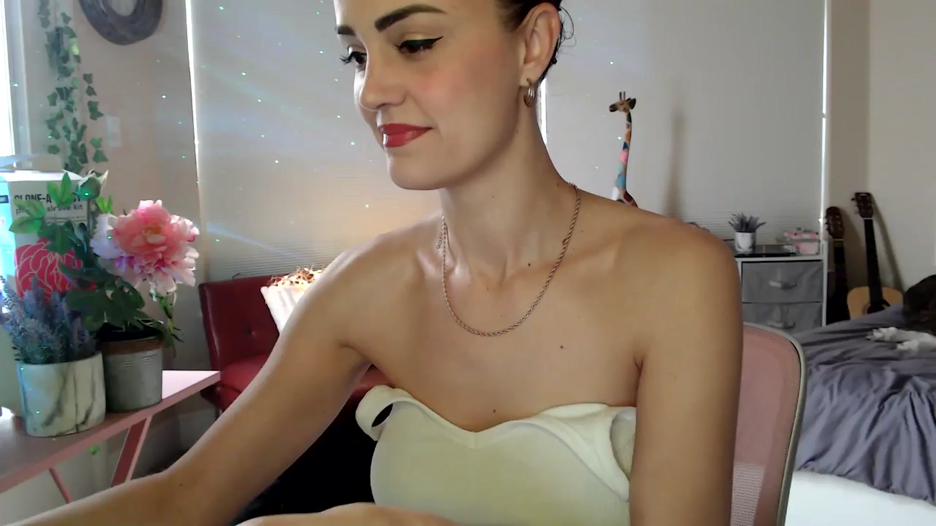 Gallery image thumbnail from HeidiKlumsy's myfreecams stream on, 03/03/2026, 21:01 image 11 of 20