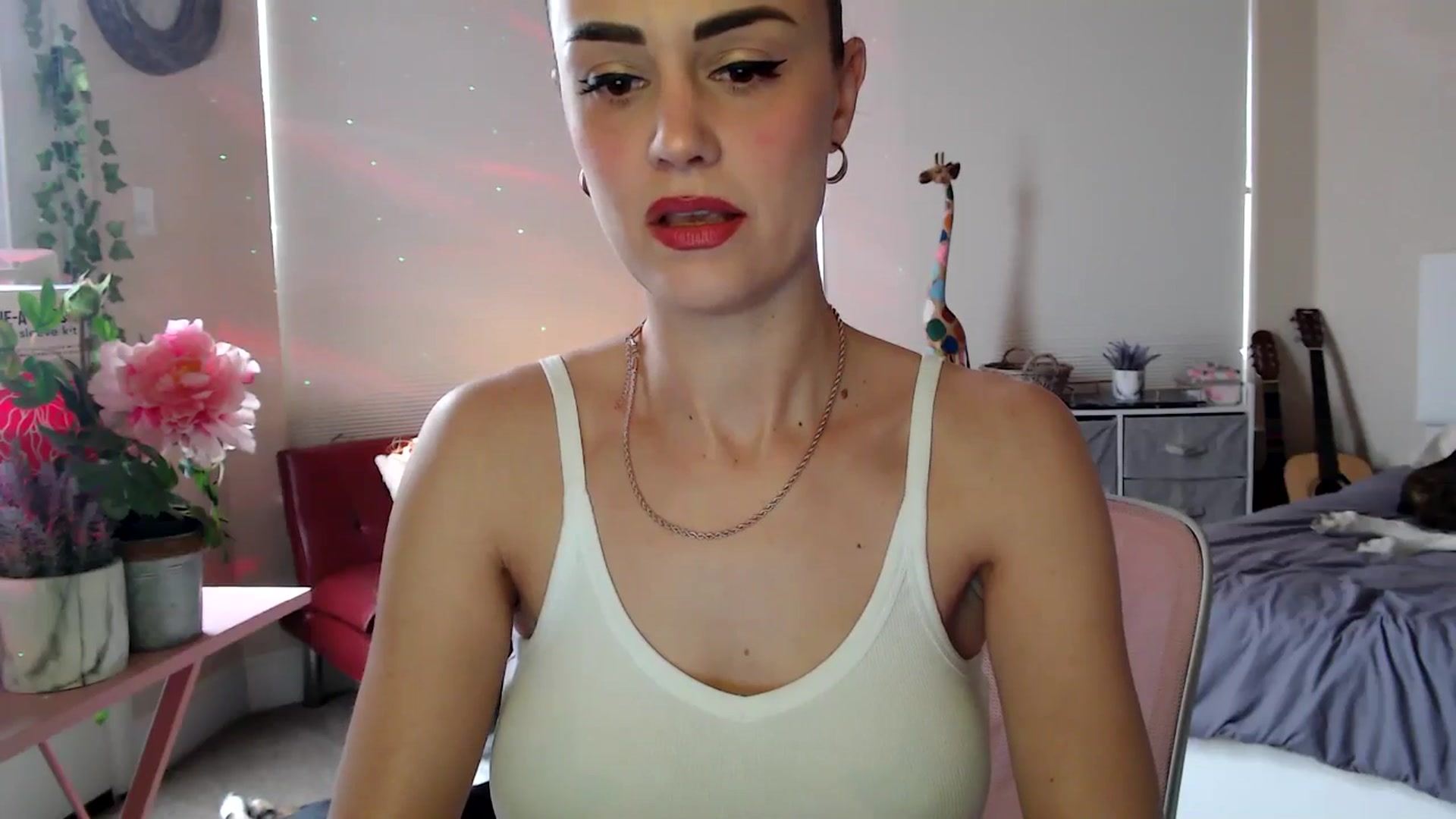 Gallery image thumbnail from HeidiKlumsy's myfreecams stream on, 03/03/2026, 21:01 image 15 of 20