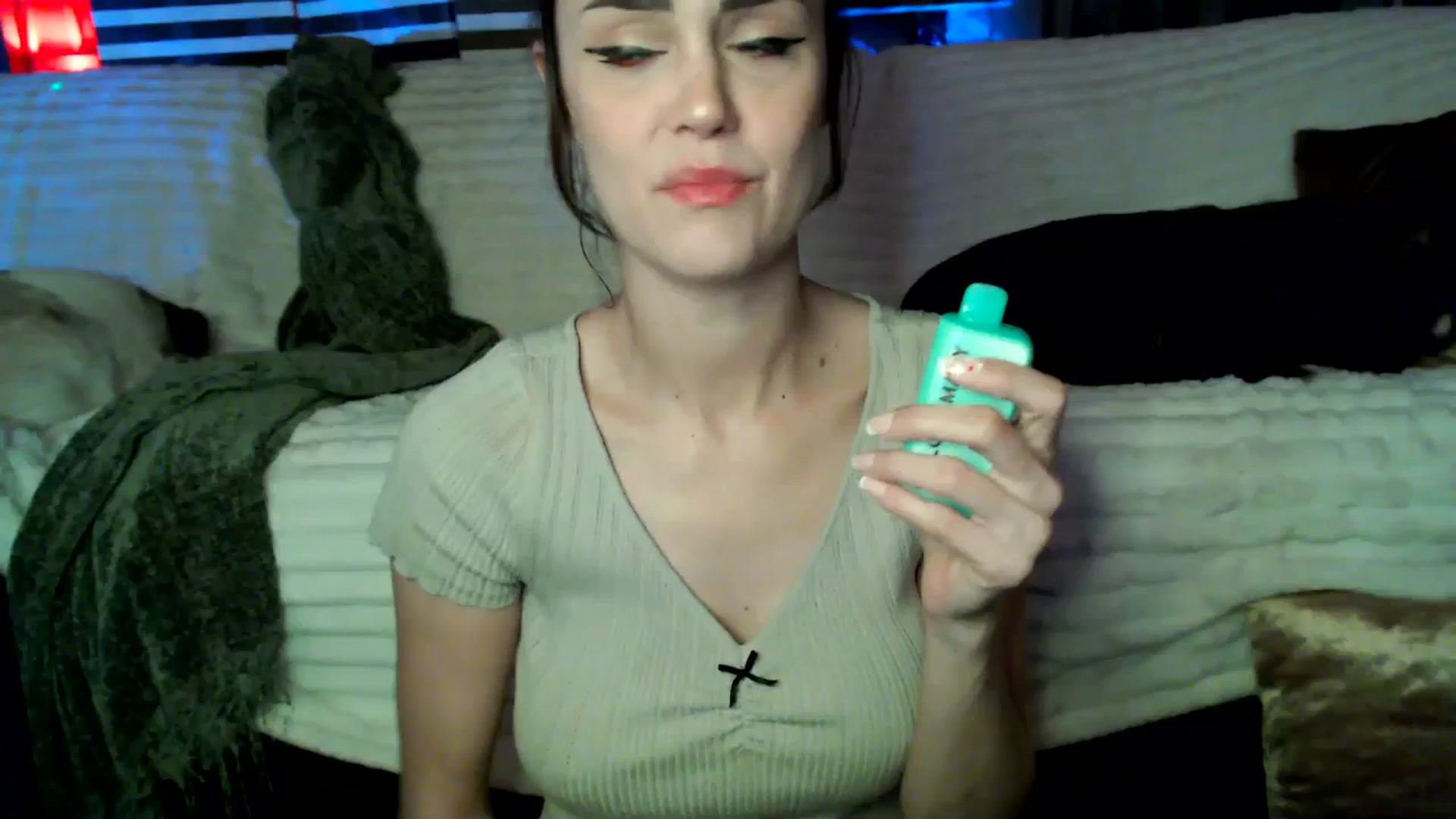 Gallery image thumbnail from HeidiKlumsy's myfreecams stream on, 03/06/2026, 03:39 image 7 of 20