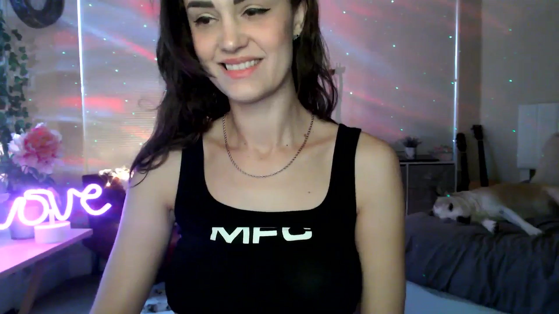Gallery image thumbnail from HeidiKlumsy's myfreecams stream on, 03/06/2026, 22:44 image 18 of 20