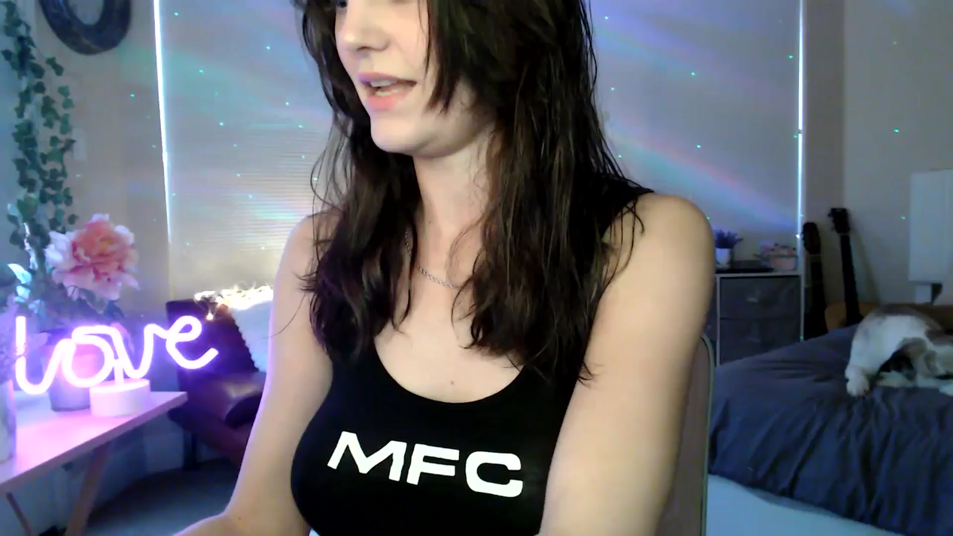 Gallery image thumbnail from HeidiKlumsy's myfreecams stream on, 03/06/2026, 22:44 image 1 of 20