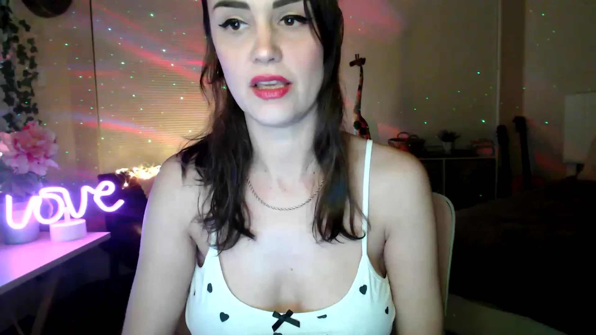 Gallery image thumbnail from HeidiKlumsy's myfreecams stream on, 03/07/2026, 03:33 image 8 of 20