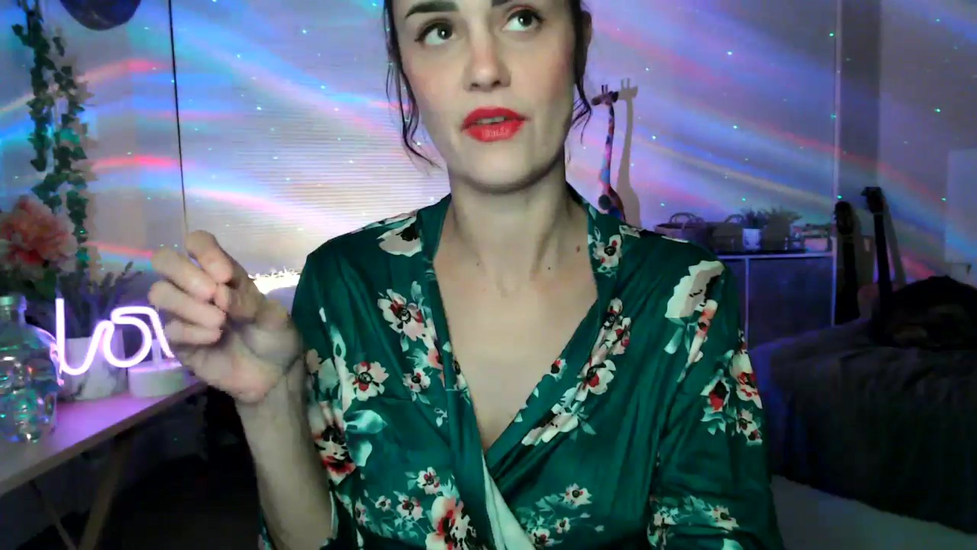 Gallery image thumbnail from HeidiKlumsy's myfreecams stream on, 03/11/2026, 04:48 image 8 of 20