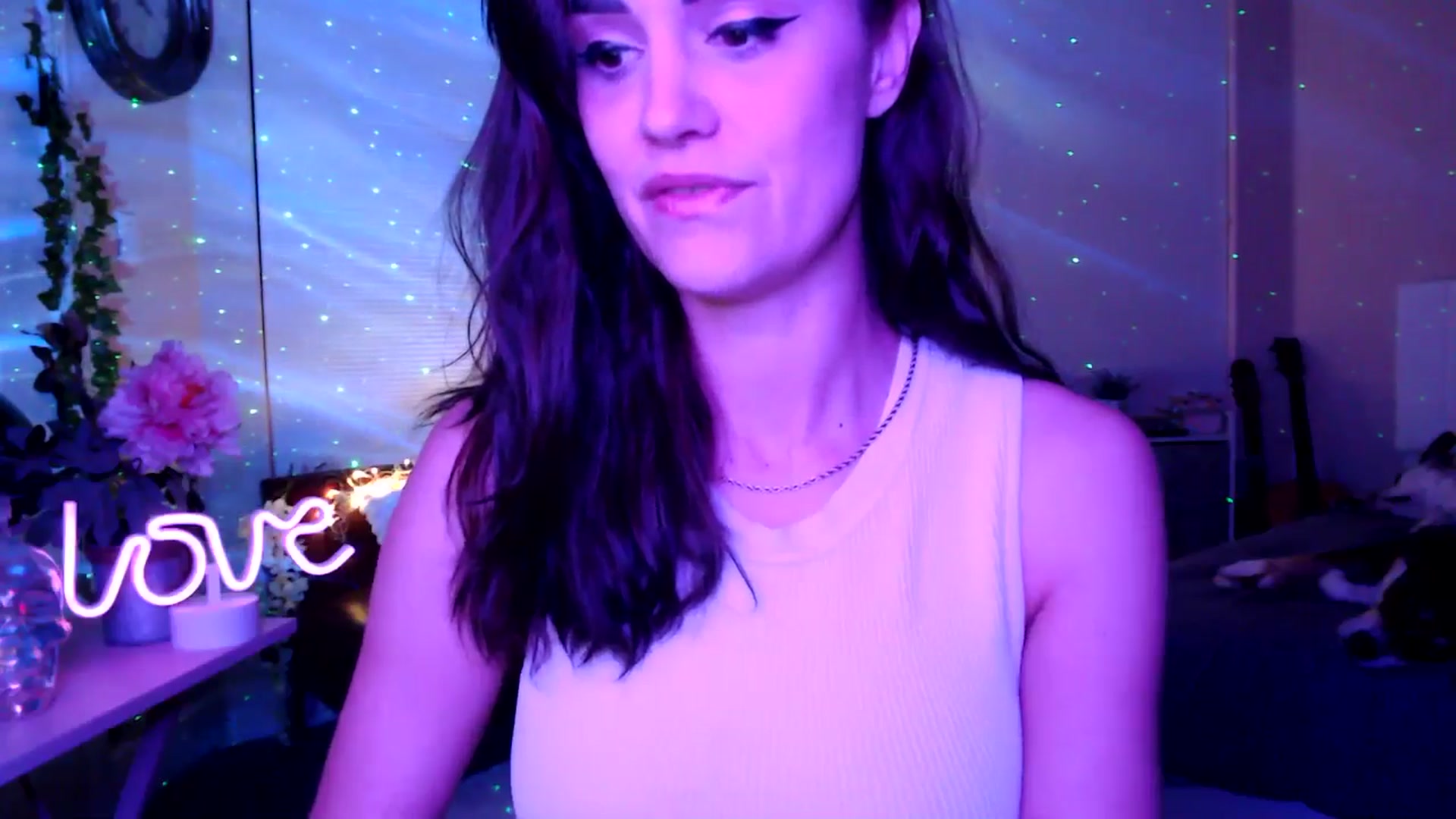Gallery image thumbnail from HeidiKlumsy's myfreecams stream on, 03/12/2026, 05:07 image 5 of 20