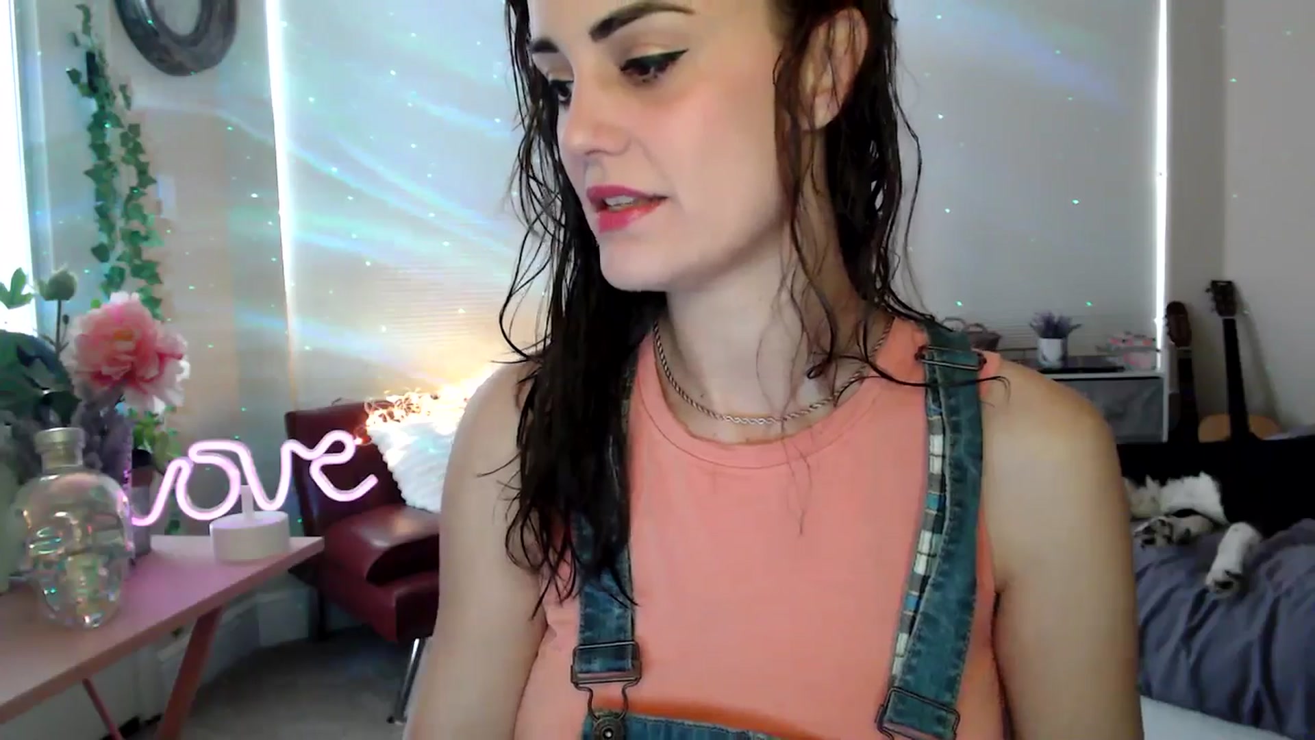 Gallery image thumbnail from HeidiKlumsy's myfreecams stream on, 03/14/2026, 22:31 image 6 of 20