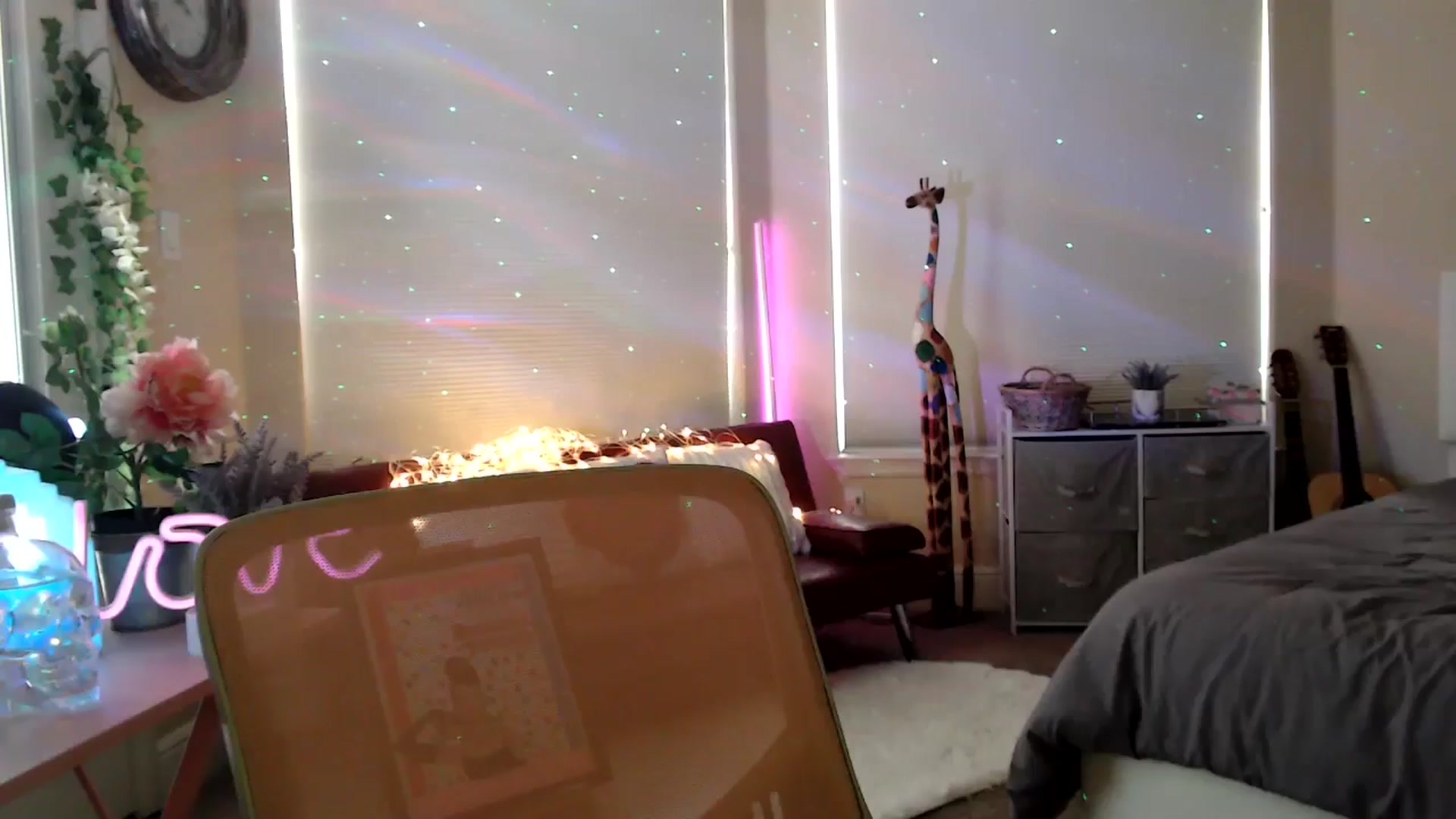 Gallery image thumbnail from HeidiKlumsy's myfreecams stream on, 03/16/2026, 24:05 image 1 of 20