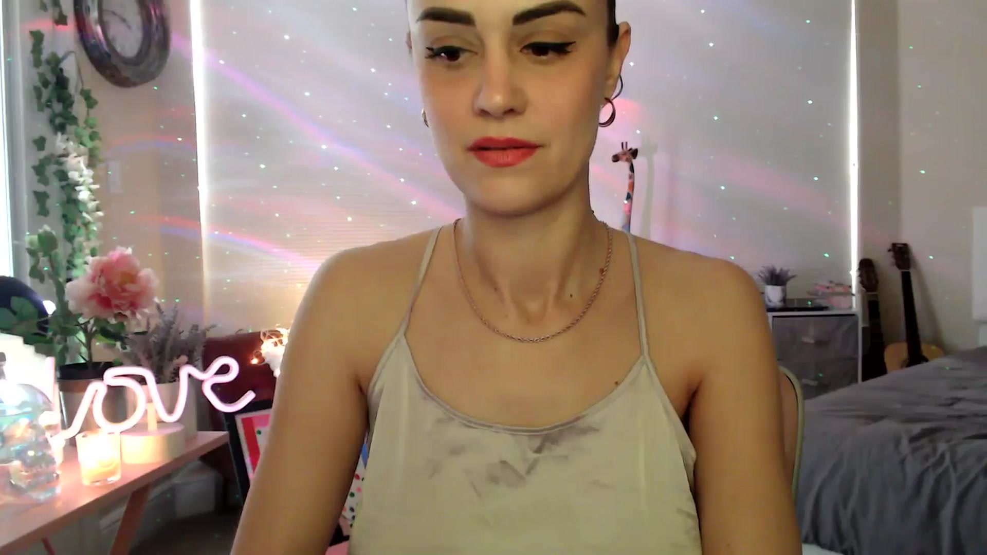 Gallery image thumbnail from HeidiKlumsy's myfreecams stream on, 03/16/2026, 24:05 image 2 of 20
