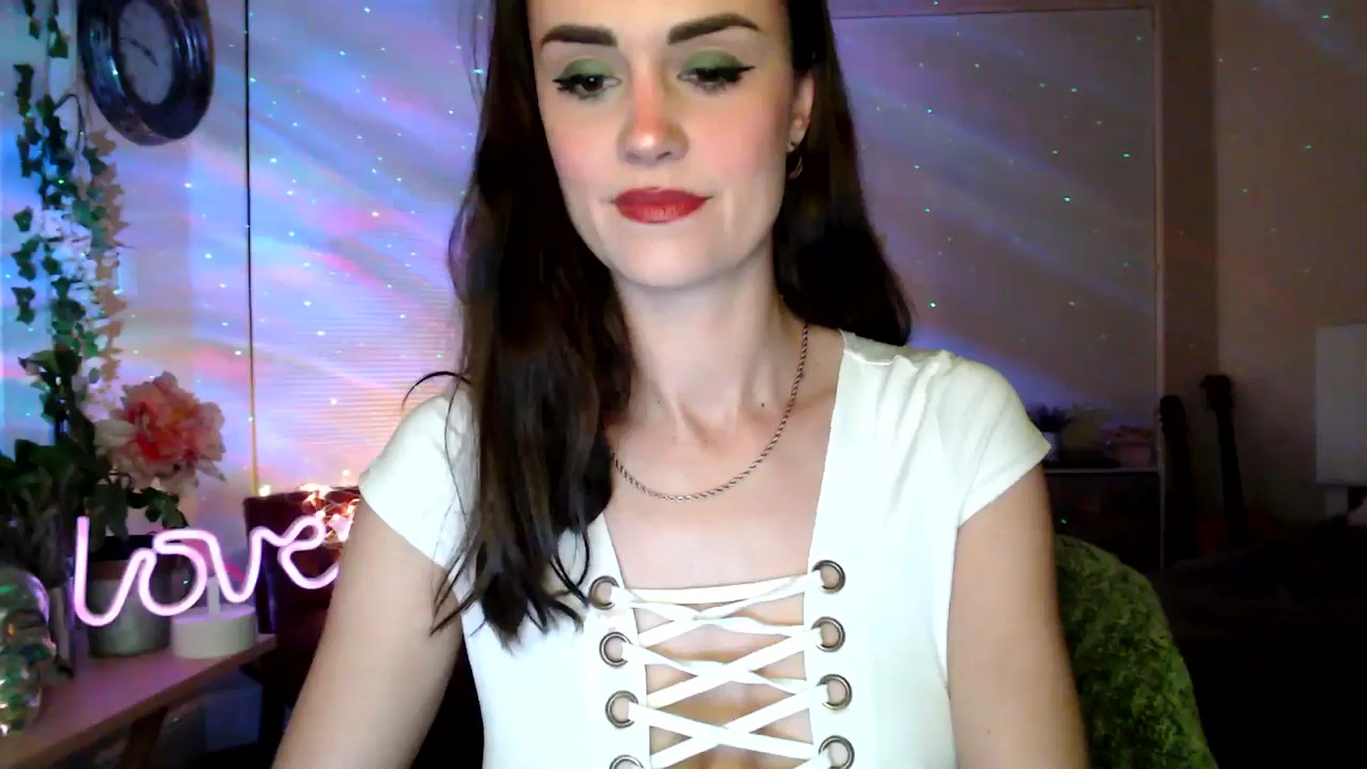 Gallery image thumbnail from HeidiKlumsy's myfreecams stream on, 03/18/2026, 04:15 image 16 of 20