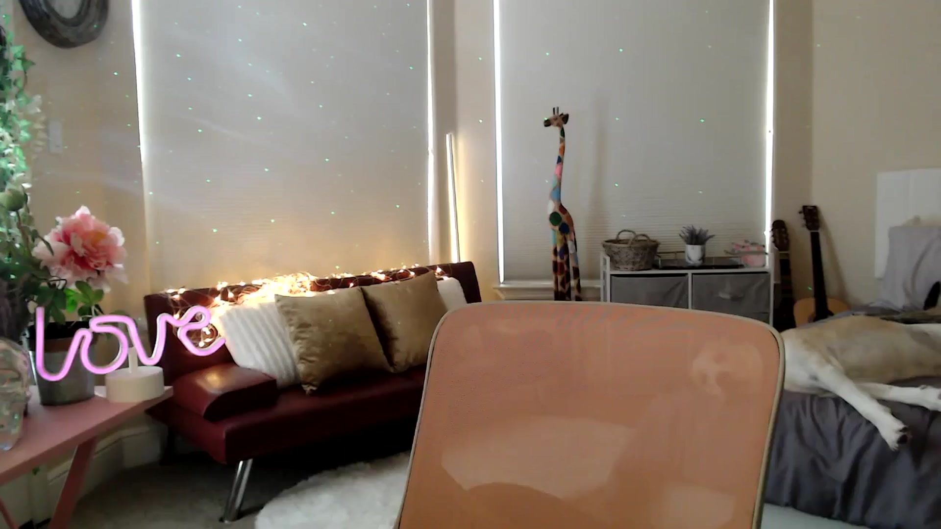 Gallery image thumbnail from HeidiKlumsy's myfreecams stream on, 03/19/2026, 21:51 image 9 of 20