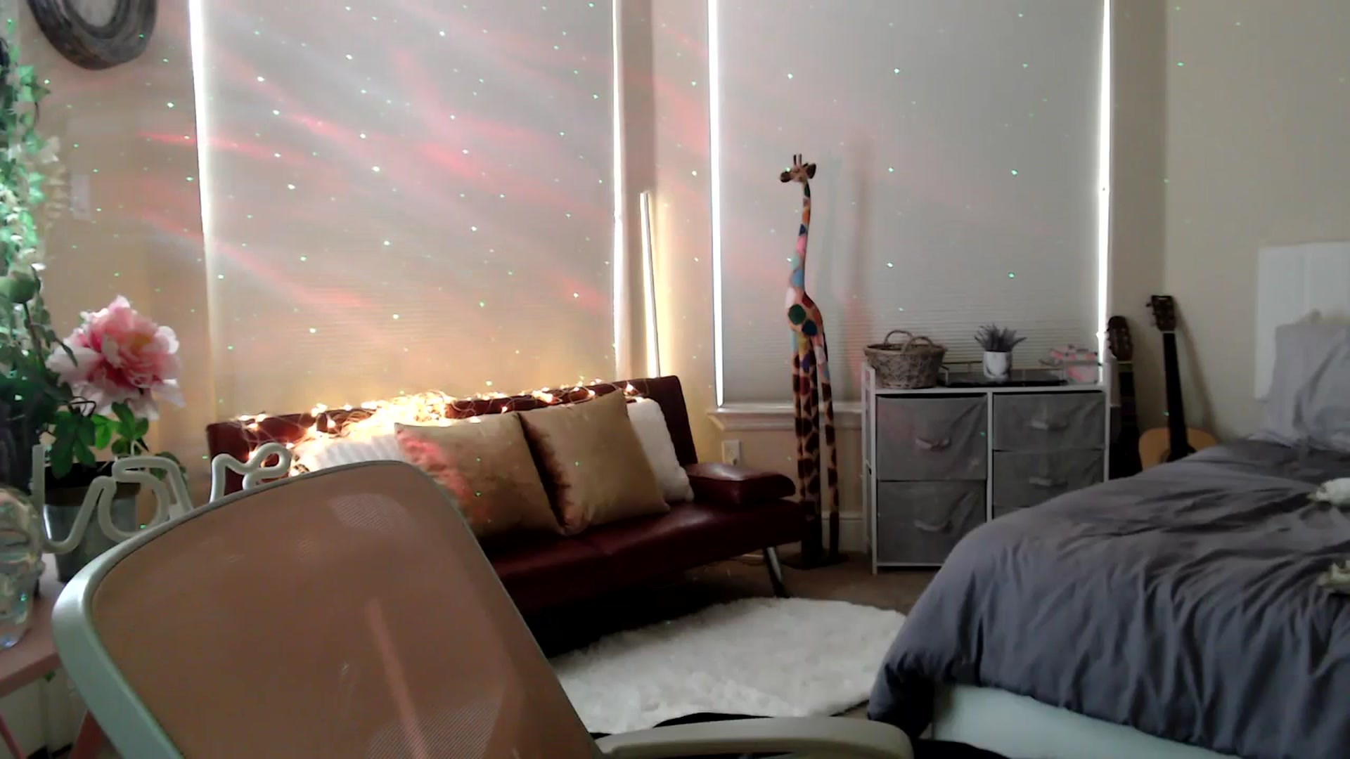 Gallery image thumbnail from HeidiKlumsy's myfreecams stream on, 03/19/2026, 21:51 image 12 of 20