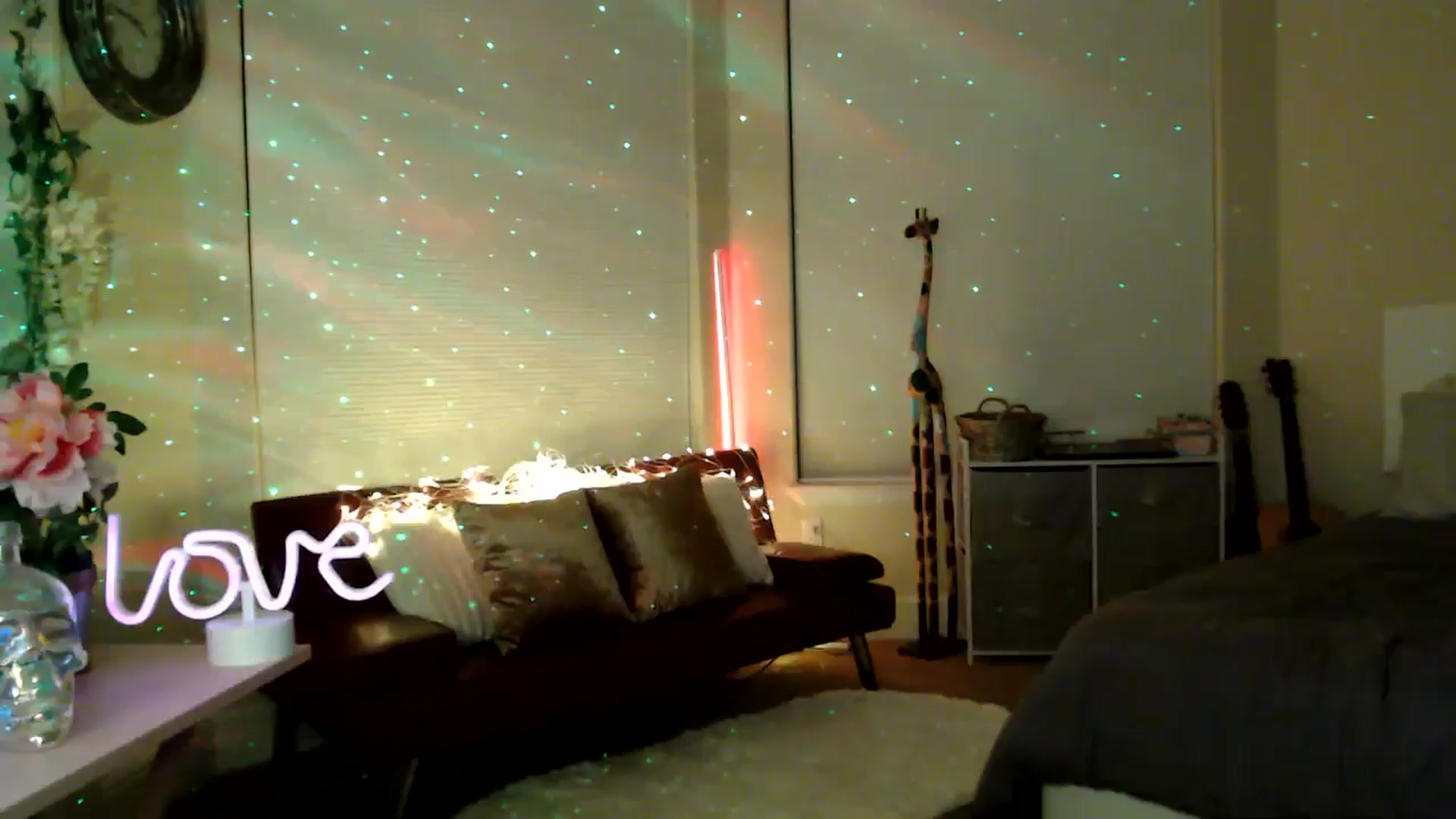 Gallery image thumbnail from HeidiKlumsy's myfreecams stream on, 03/20/2026, 02:36 image 10 of 20
