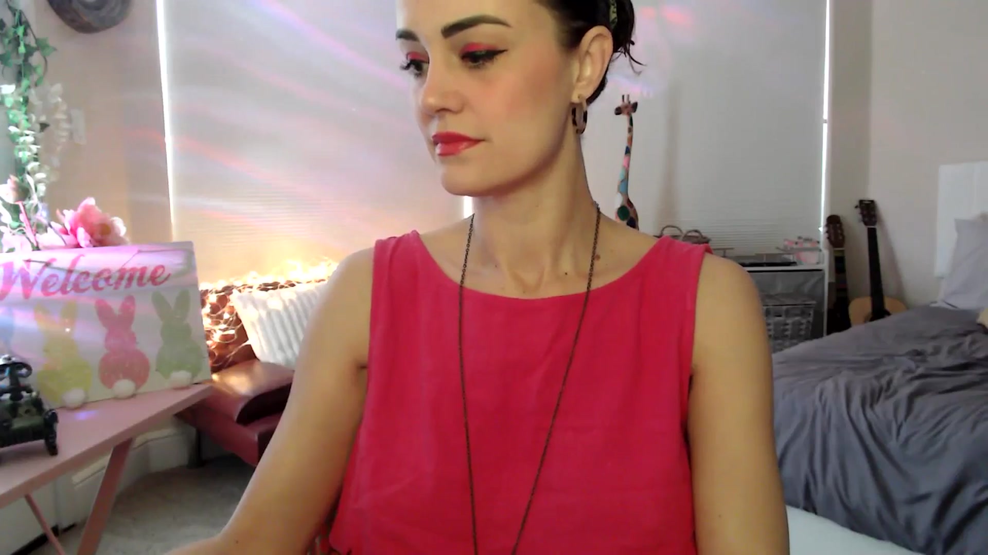 Gallery image thumbnail from HeidiKlumsy's myfreecams stream on, 03/23/2026, 19:40 image 7 of 20