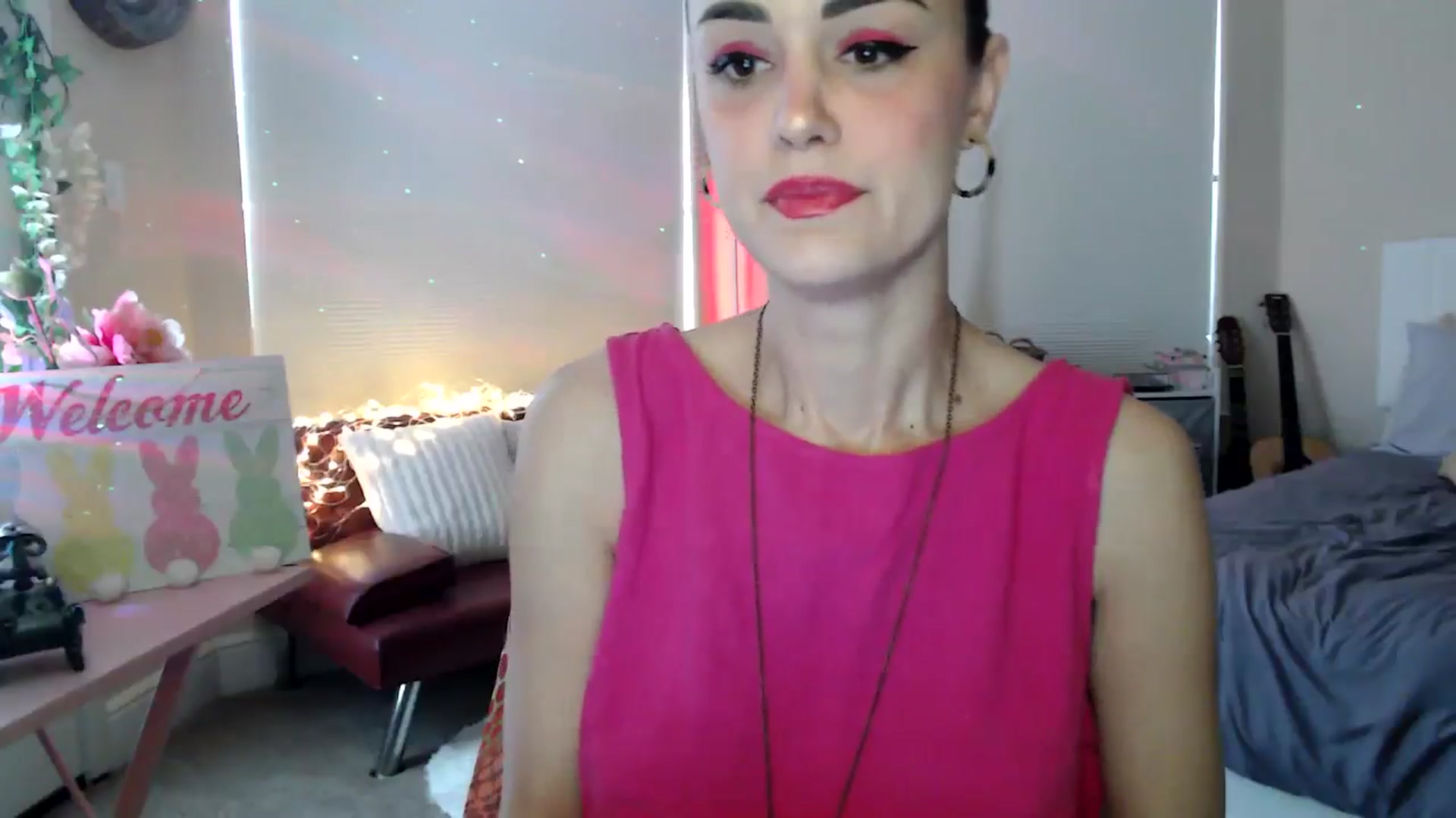 Gallery image thumbnail from HeidiKlumsy's myfreecams stream on, 03/23/2026, 19:40 image 6 of 20