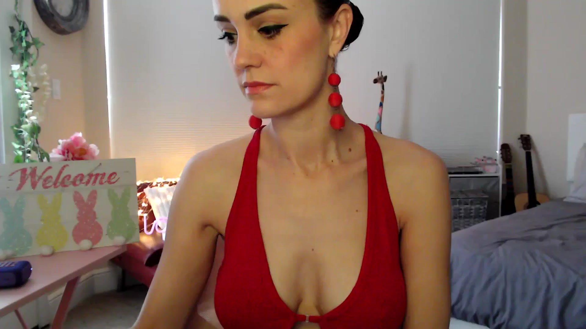 Gallery image thumbnail from HeidiKlumsy's myfreecams stream on, 03/24/2026, 20:39 image 6 of 20