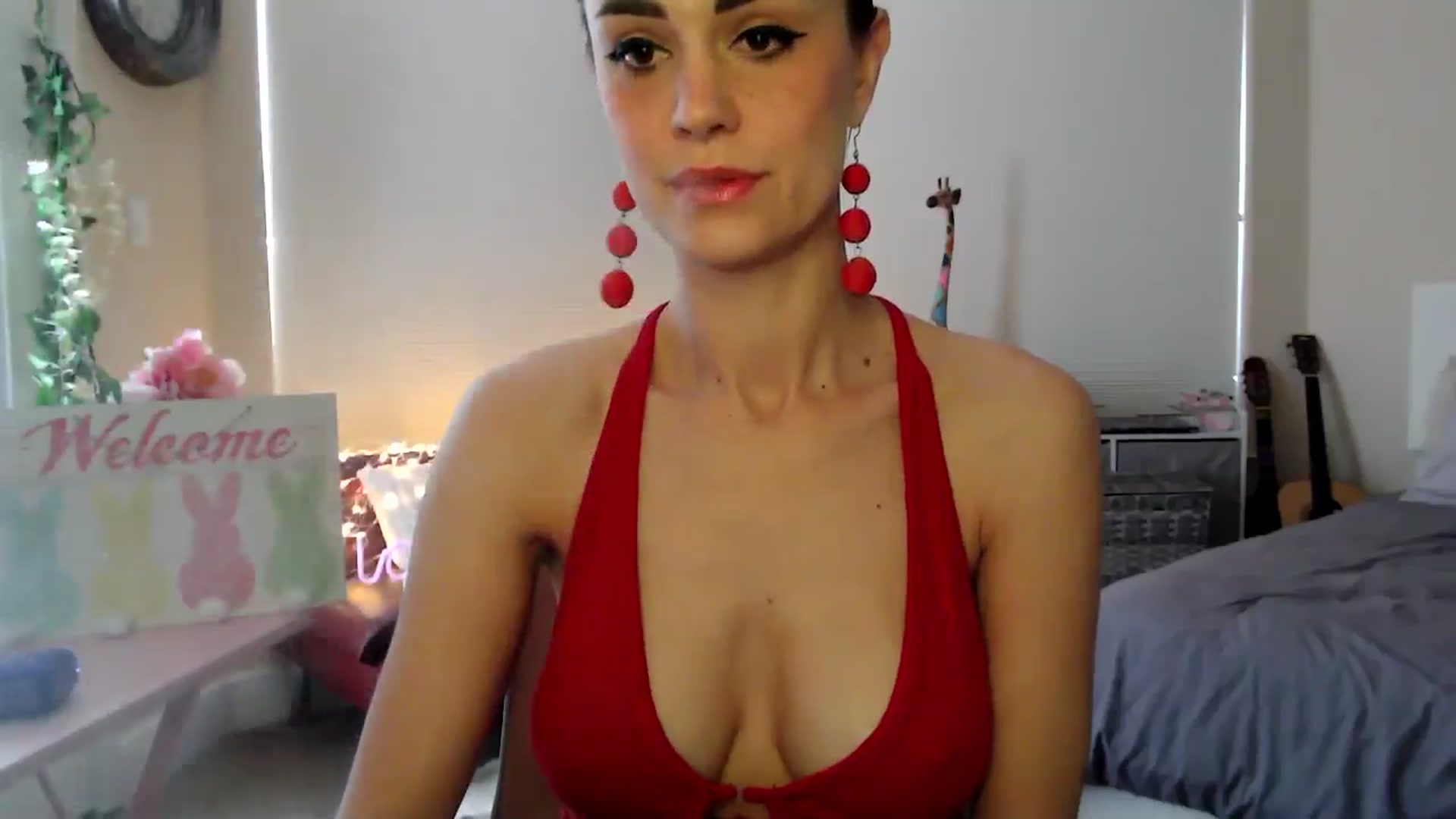 Gallery image thumbnail from HeidiKlumsy's myfreecams stream on, 03/24/2026, 20:39 image 4 of 20