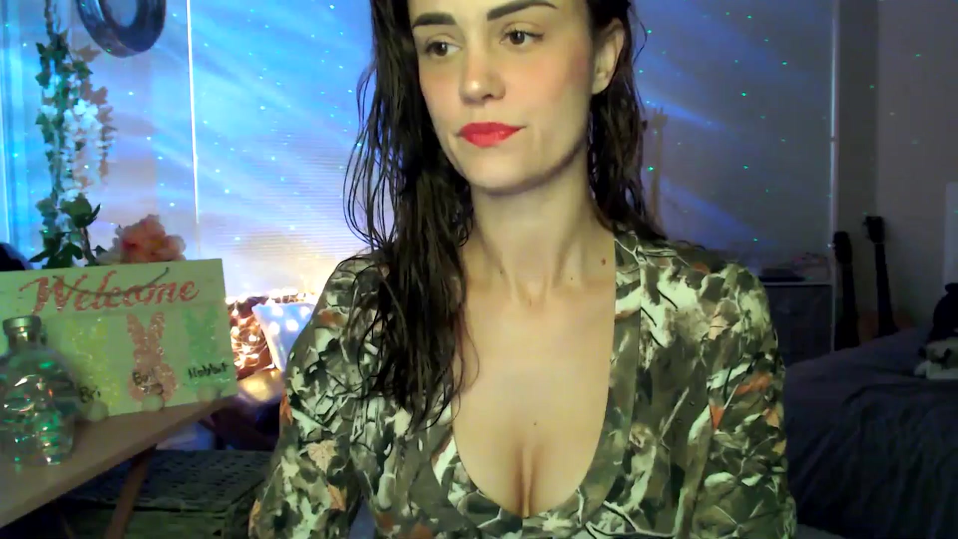 Gallery image thumbnail from HeidiKlumsy's myfreecams stream on, 03/28/2026, 24:01 image 2 of 20