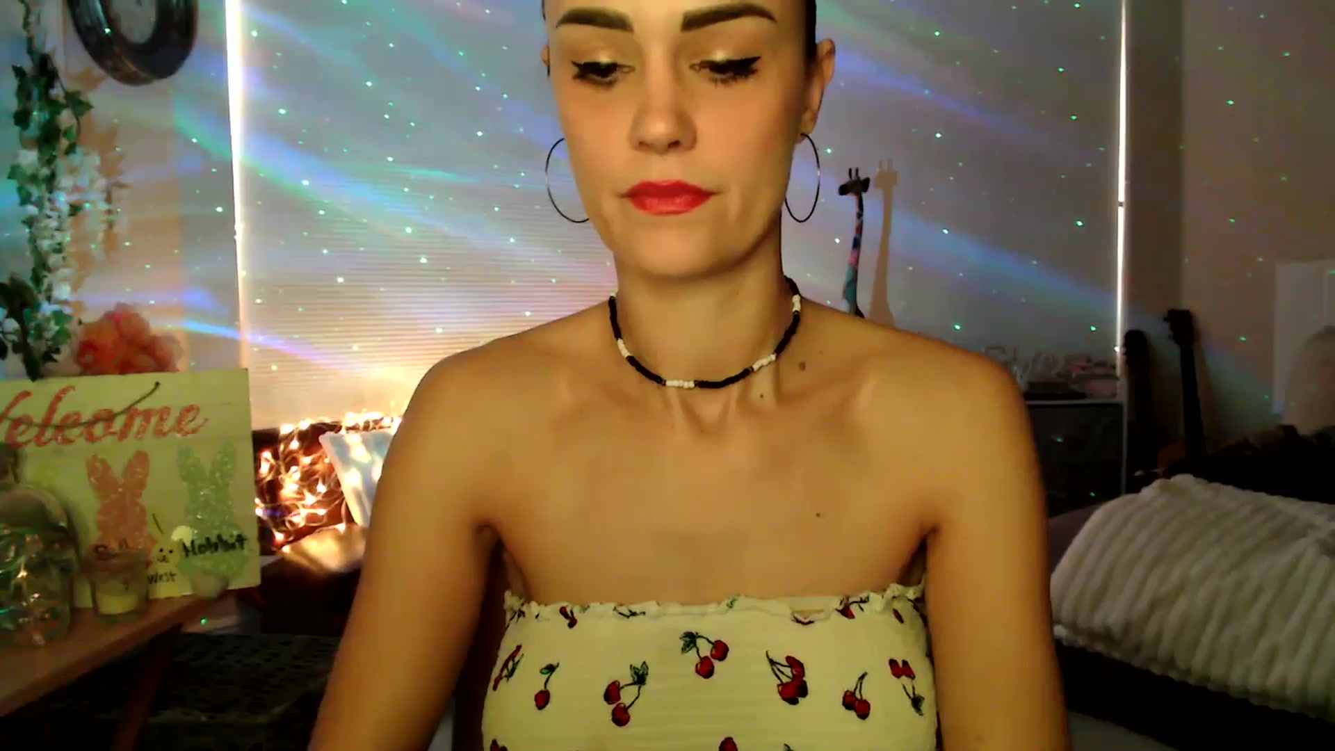 Gallery image thumbnail from HeidiKlumsy's myfreecams stream on, 03/31/2026, 24:27 image 4 of 20