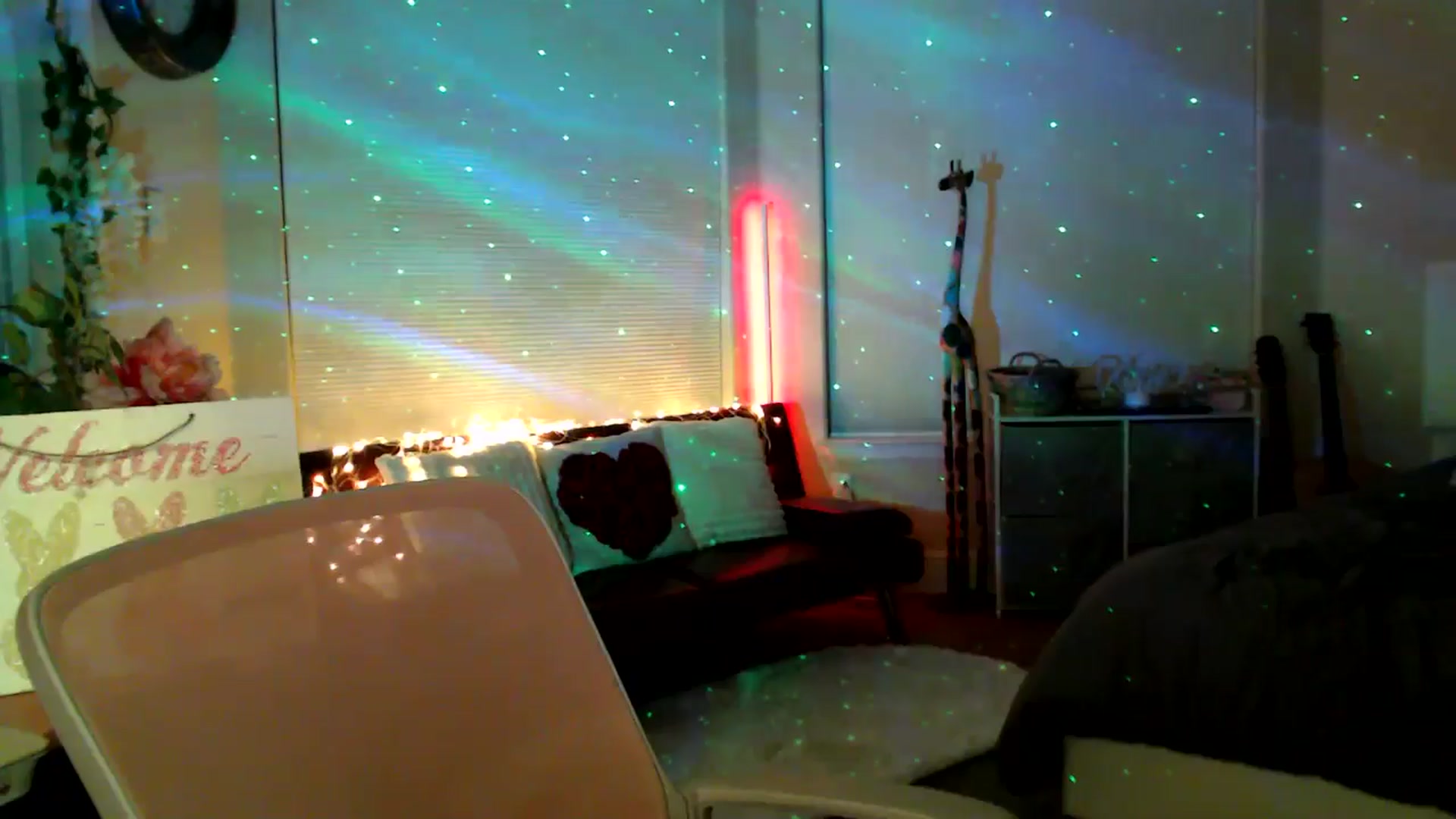 Gallery image thumbnail from HeidiKlumsy's myfreecams stream on, 04/01/2026, 01:11 image 20 of 20