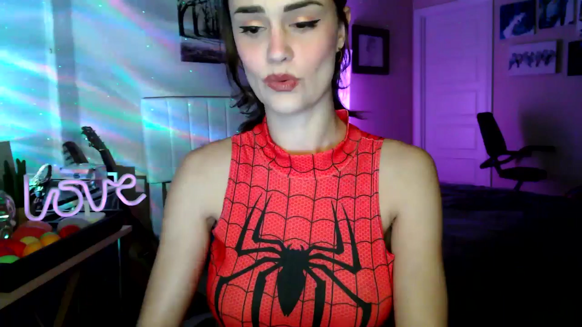 Gallery image thumbnail from HeidiKlumsy's myfreecams stream on, 04/02/2026, 05:18 image 13 of 20