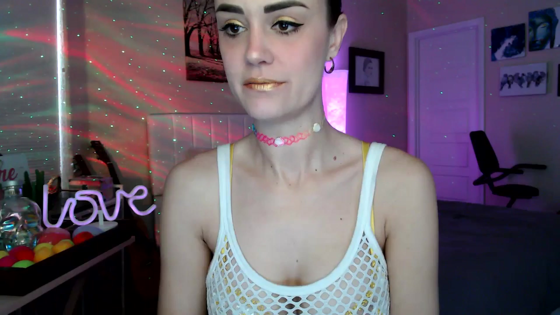 Gallery image thumbnail from HeidiKlumsy's myfreecams stream on, 04/02/2026, 22:15 image 7 of 20