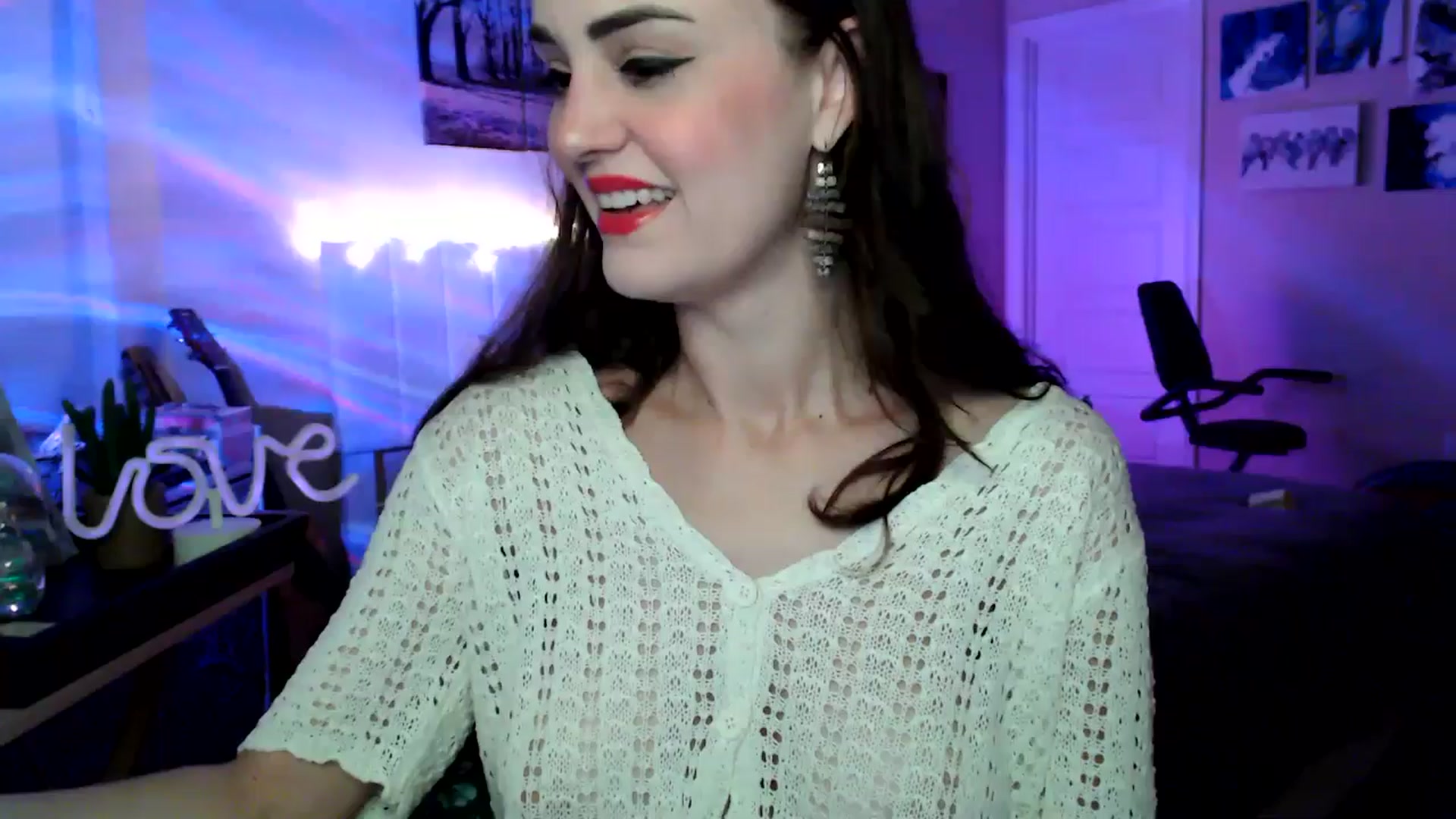 Gallery image thumbnail from HeidiKlumsy's myfreecams stream on, 04/07/2026, 02:43 image 10 of 20