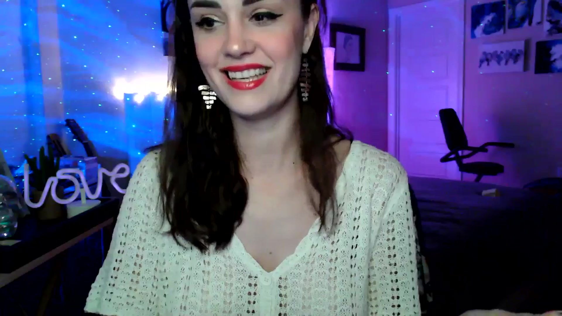 Gallery image thumbnail from HeidiKlumsy's myfreecams stream on, 04/07/2026, 02:43 image 7 of 20