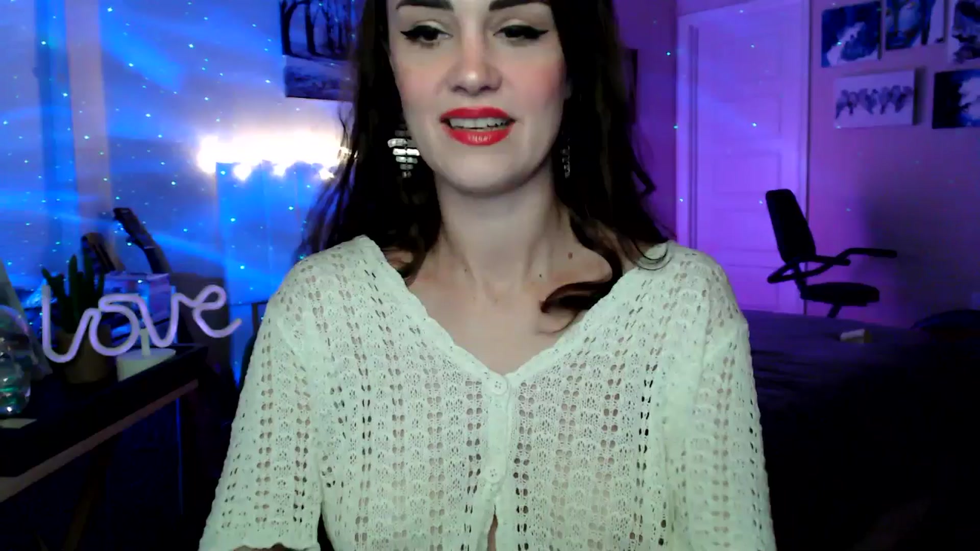 Gallery image thumbnail from HeidiKlumsy's myfreecams stream on, 04/07/2026, 02:43 image 9 of 20