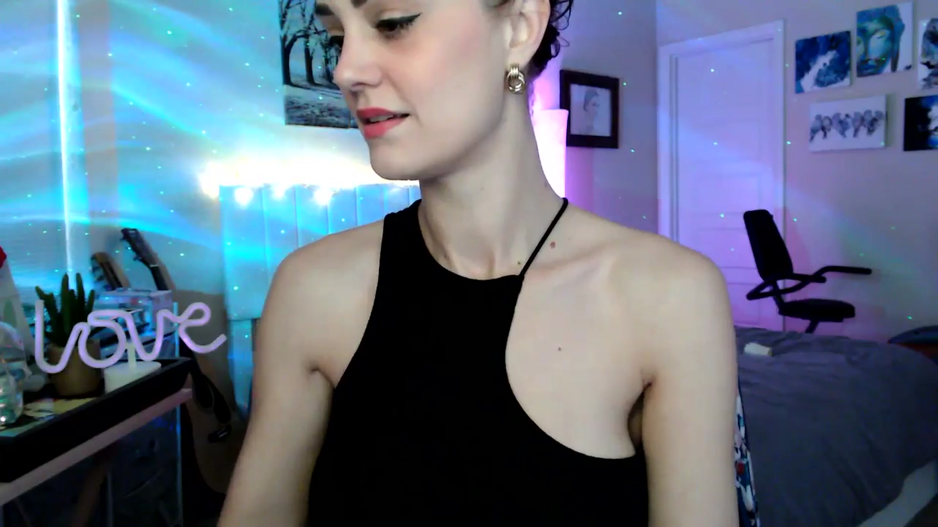 Gallery image thumbnail from HeidiKlumsy's myfreecams stream on, 04/07/2026, 23:31 image 7 of 20