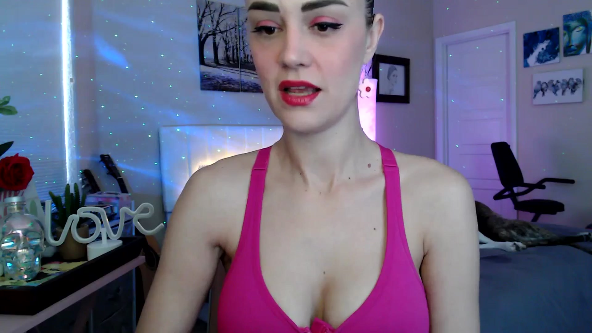 Gallery image thumbnail from HeidiKlumsy's myfreecams stream on, 04/08/2026, 20:59 image 15 of 20