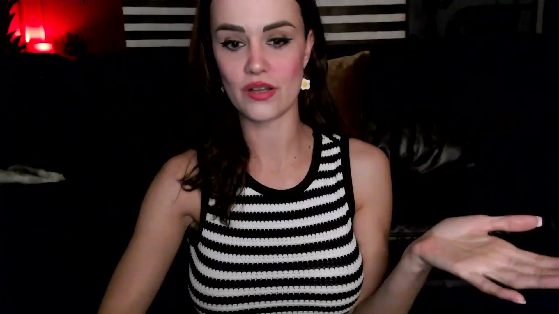 Gallery image thumbnail from HeidiKlumsy's myfreecams stream on, 04/14/2026, 06:18 image 15 of 20