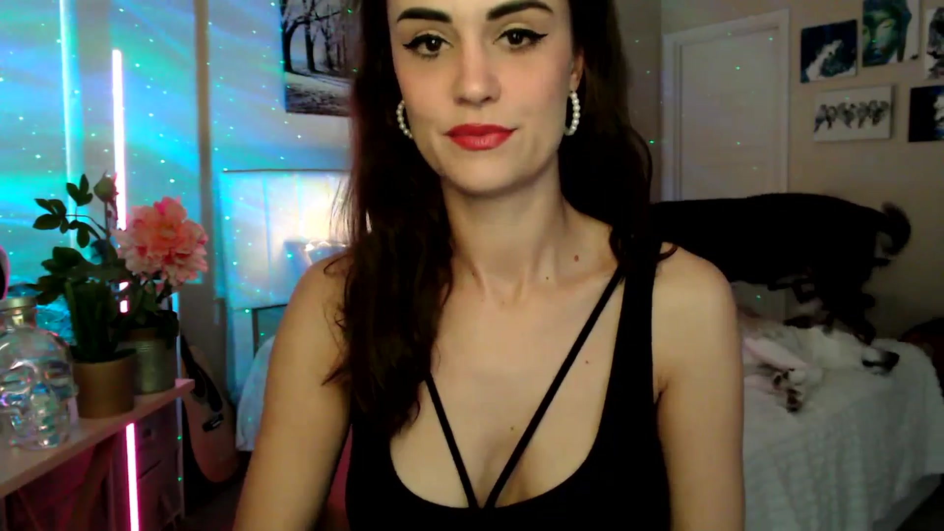 Gallery image thumbnail from HeidiKlumsy's myfreecams stream on, 04/15/2026, 23:01 image 14 of 20