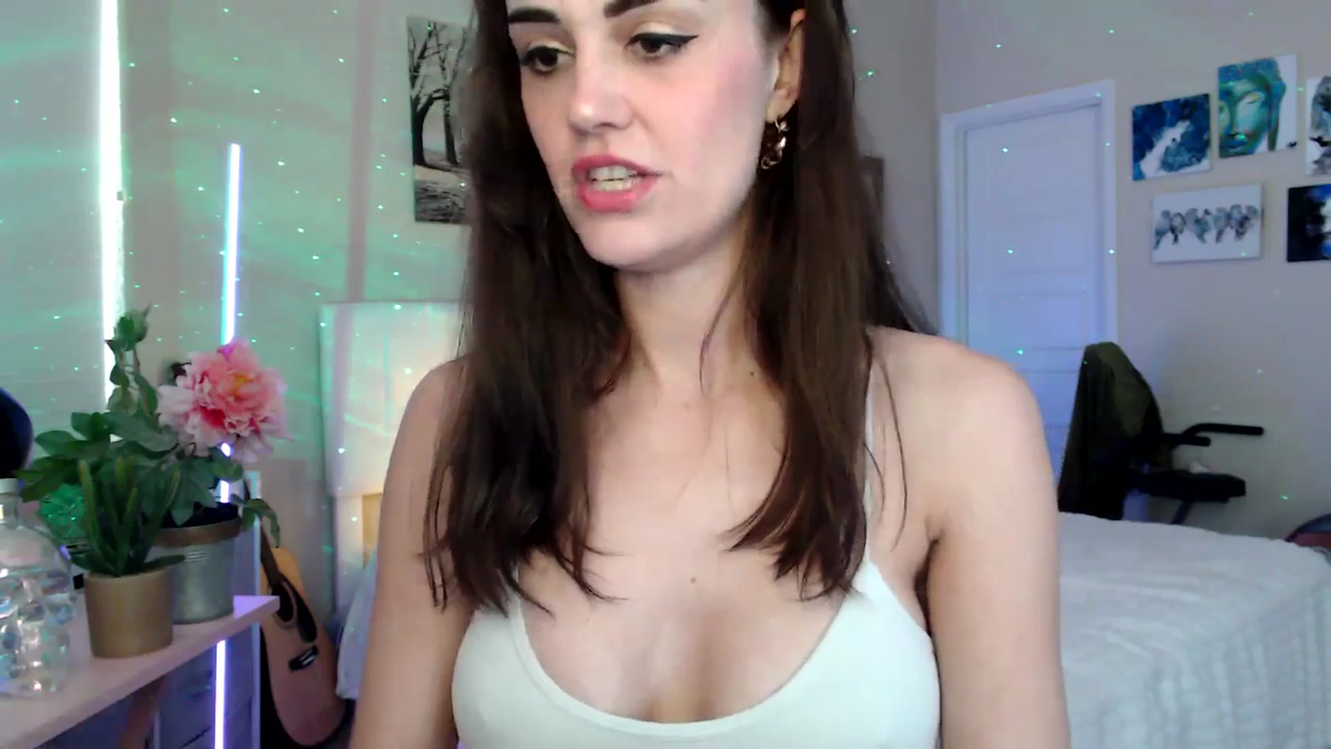 Gallery image thumbnail from HeidiKlumsy's myfreecams stream on, 04/16/2026, 22:17 image 13 of 20