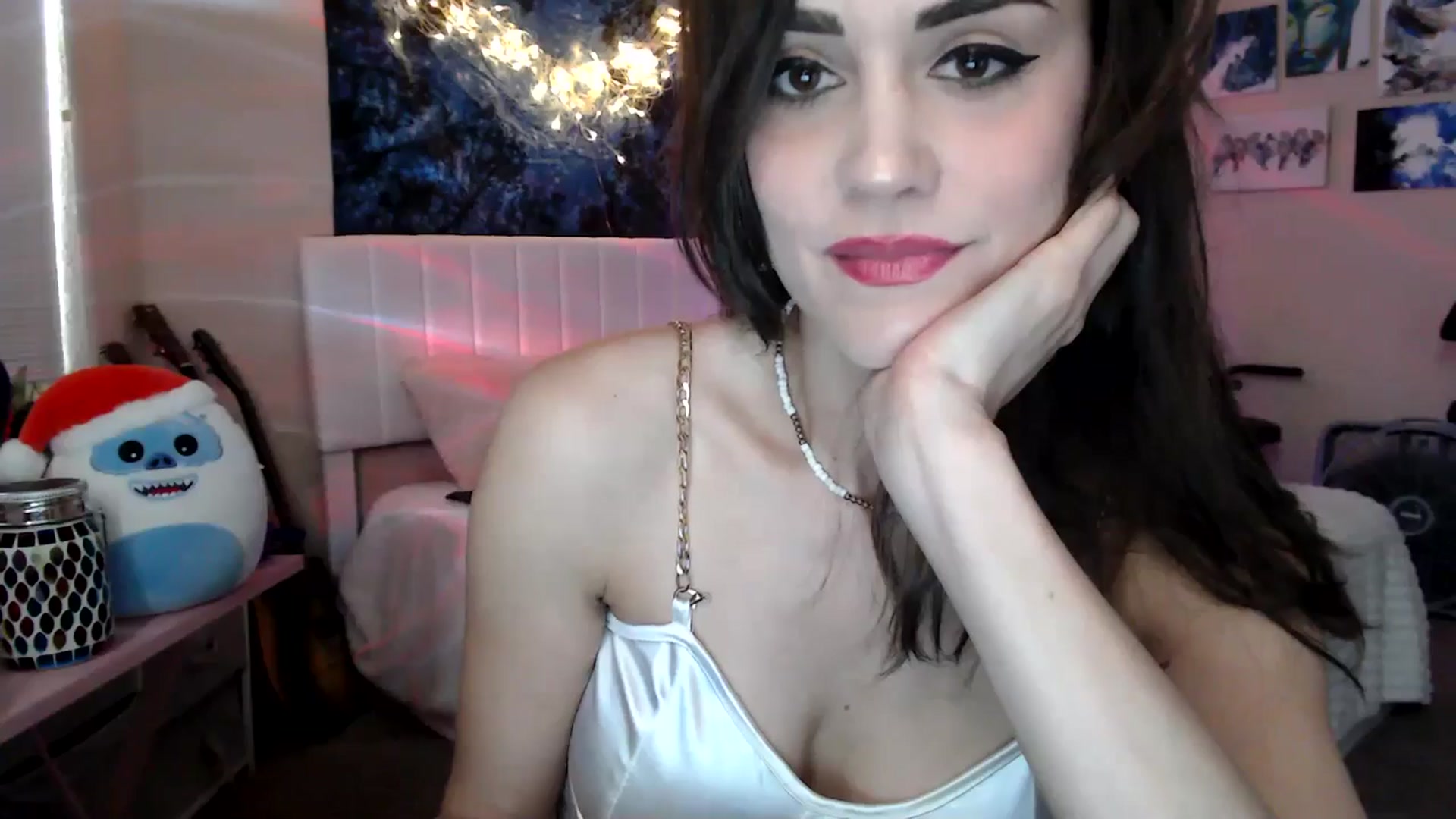 Gallery image thumbnail from HeidiKlumsy's myfreecams stream on, 04/24/2026, 23:38 image 20 of 20